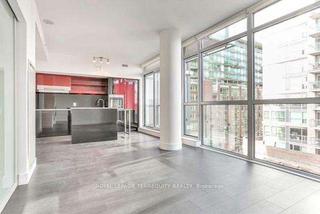 Photo of Unit 609, 39 Sherbourne Street