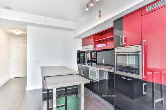 Photo 6 of Unit 609, 39 Sherbourne Street, Toronto, Moss Park — HOMEH