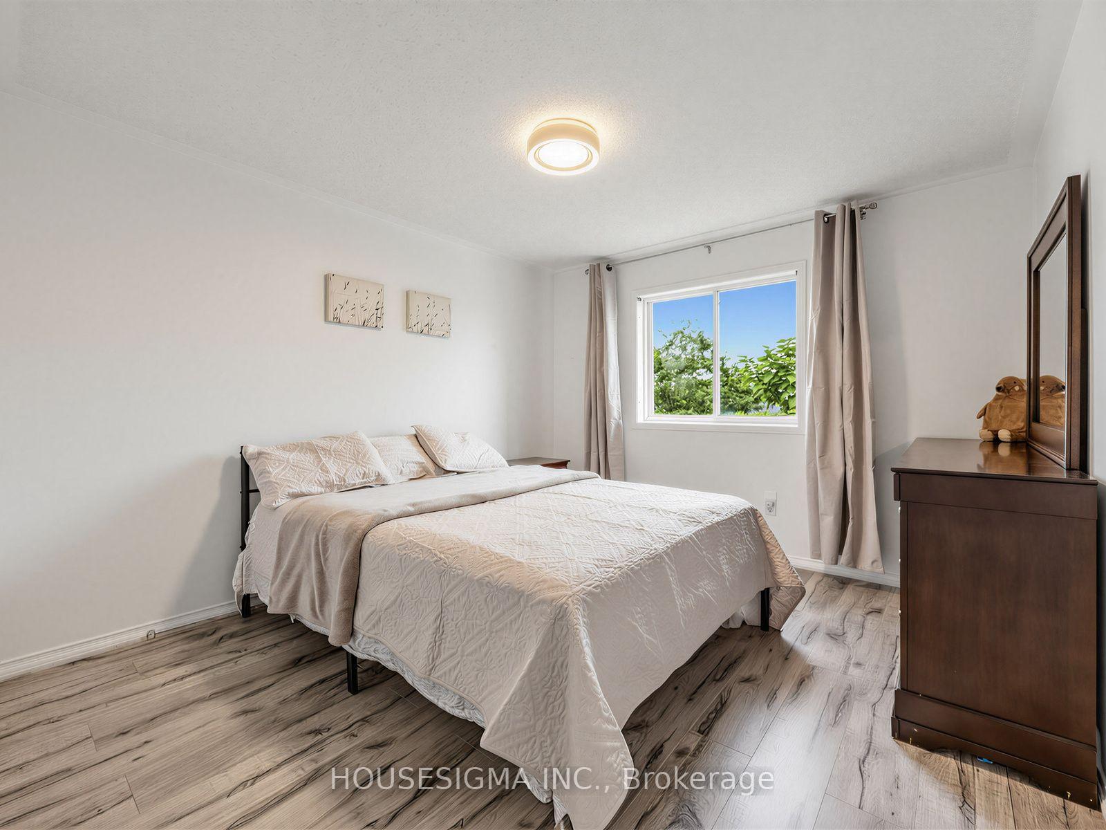 Photo 18 of 554 Aldershot Drive, Oshawa, Eastdale — HOMEH