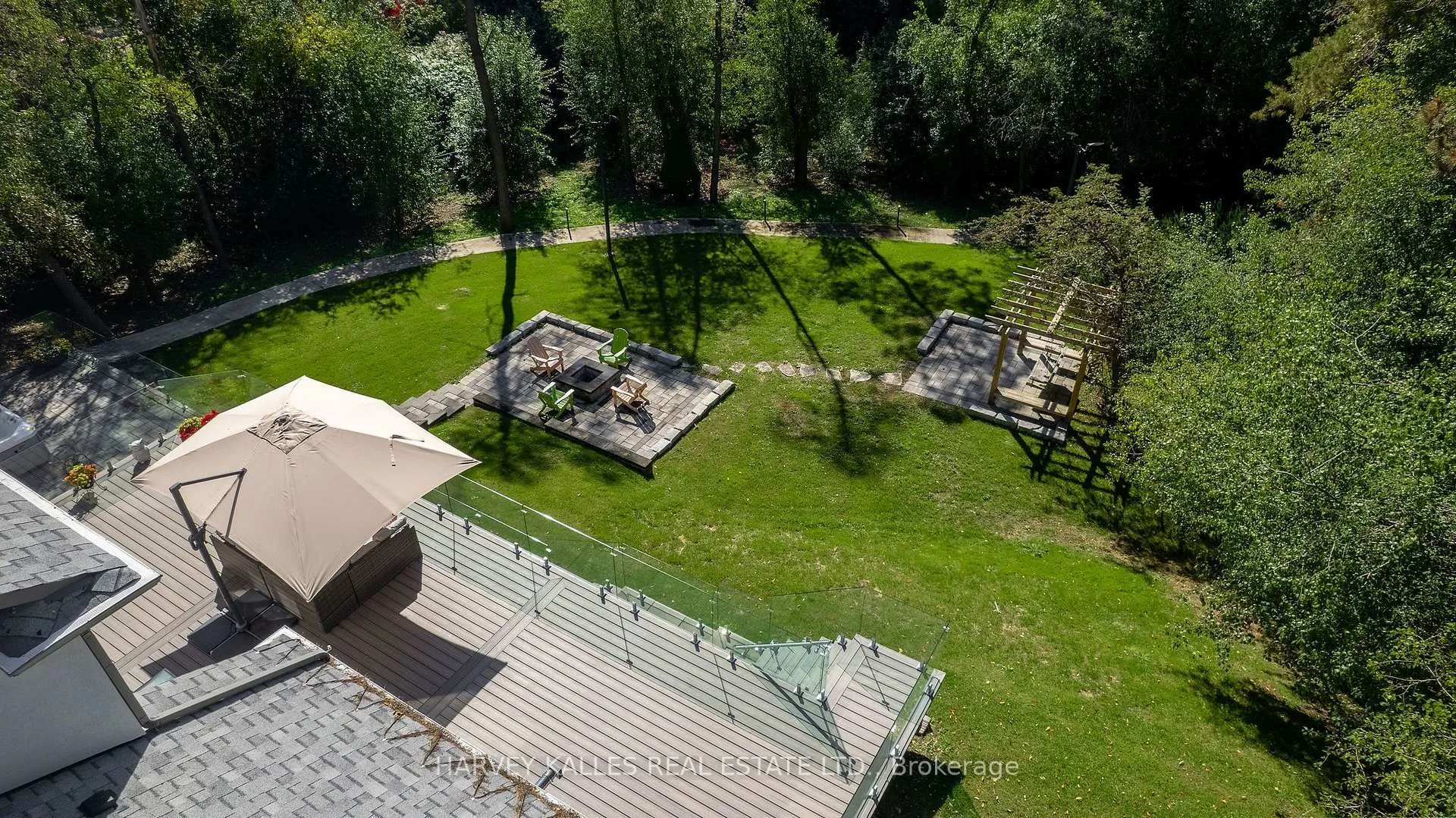 Photo 6 of 17 Cynthia Crescent, Richmond Hill, Oak Ridges — HOMEH