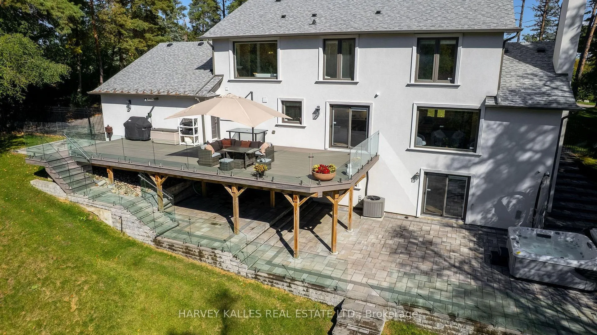 Photo 8 of 17 Cynthia Crescent, Richmond Hill, Oak Ridges — HOMEH