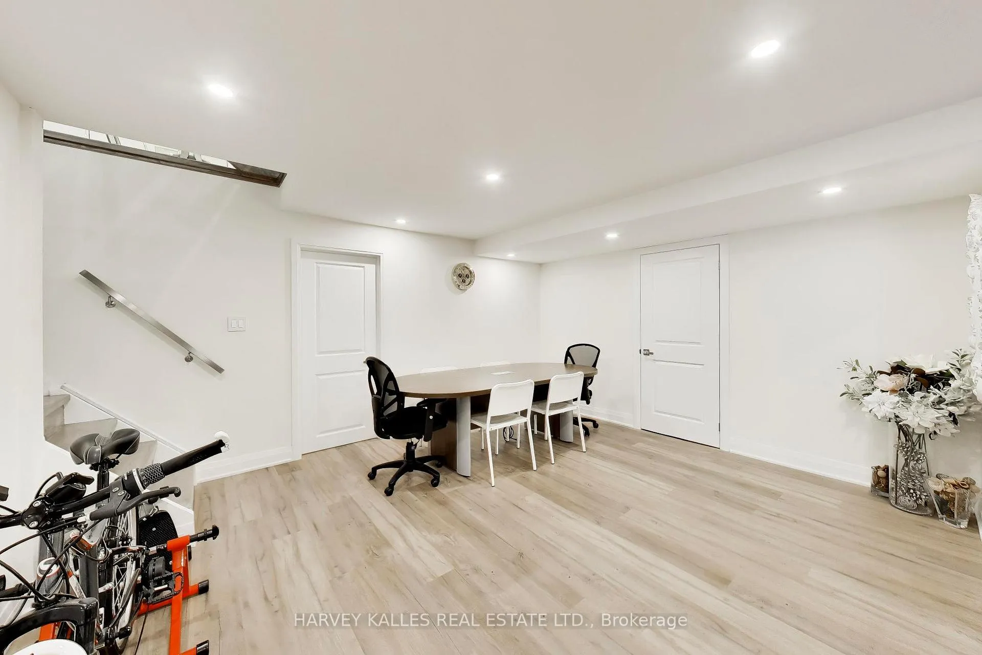 Photo 37 of 17 Cynthia Crescent, Richmond Hill, Oak Ridges — HOMEH