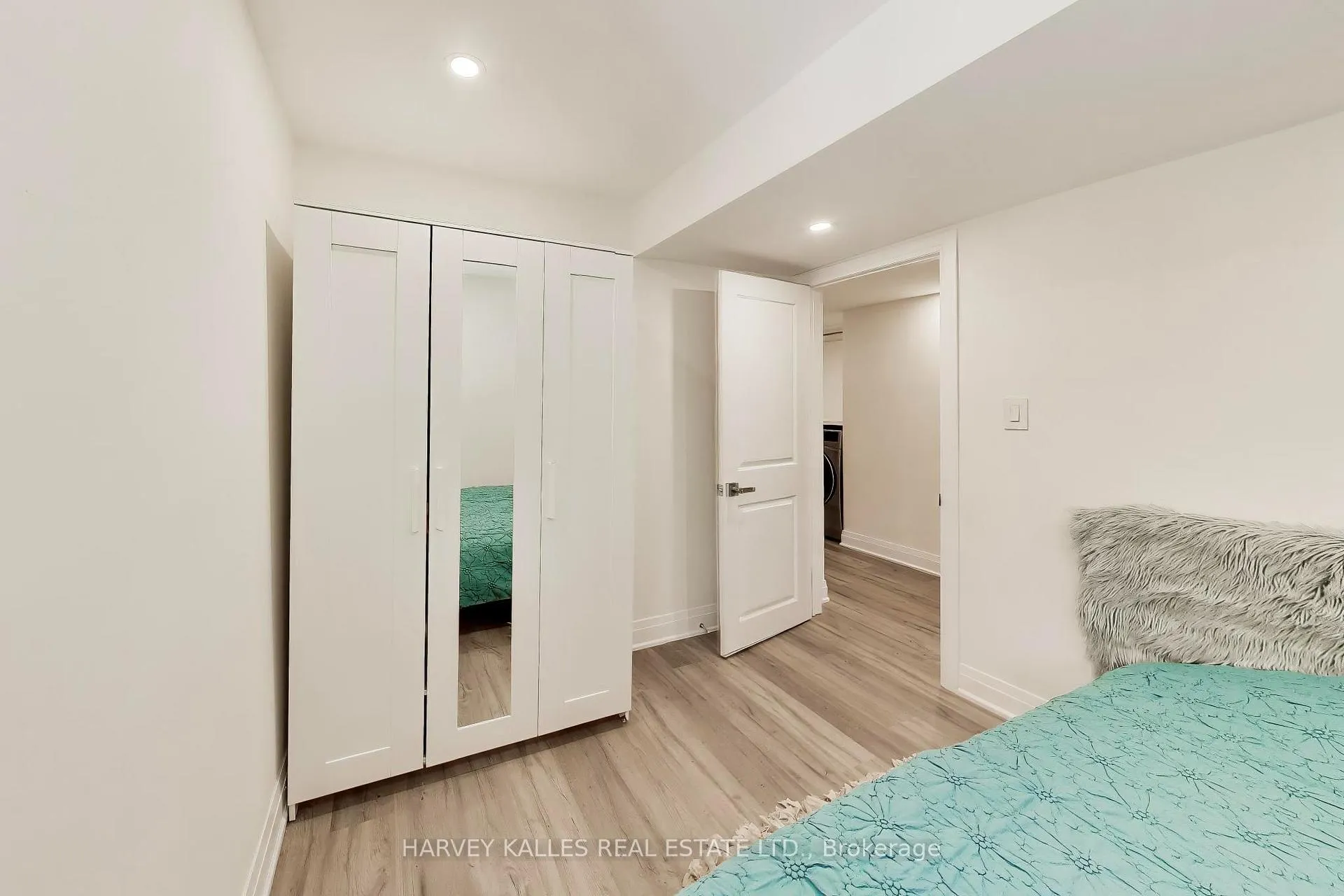 Photo 39 of 17 Cynthia Crescent, Richmond Hill, Oak Ridges — HOMEH