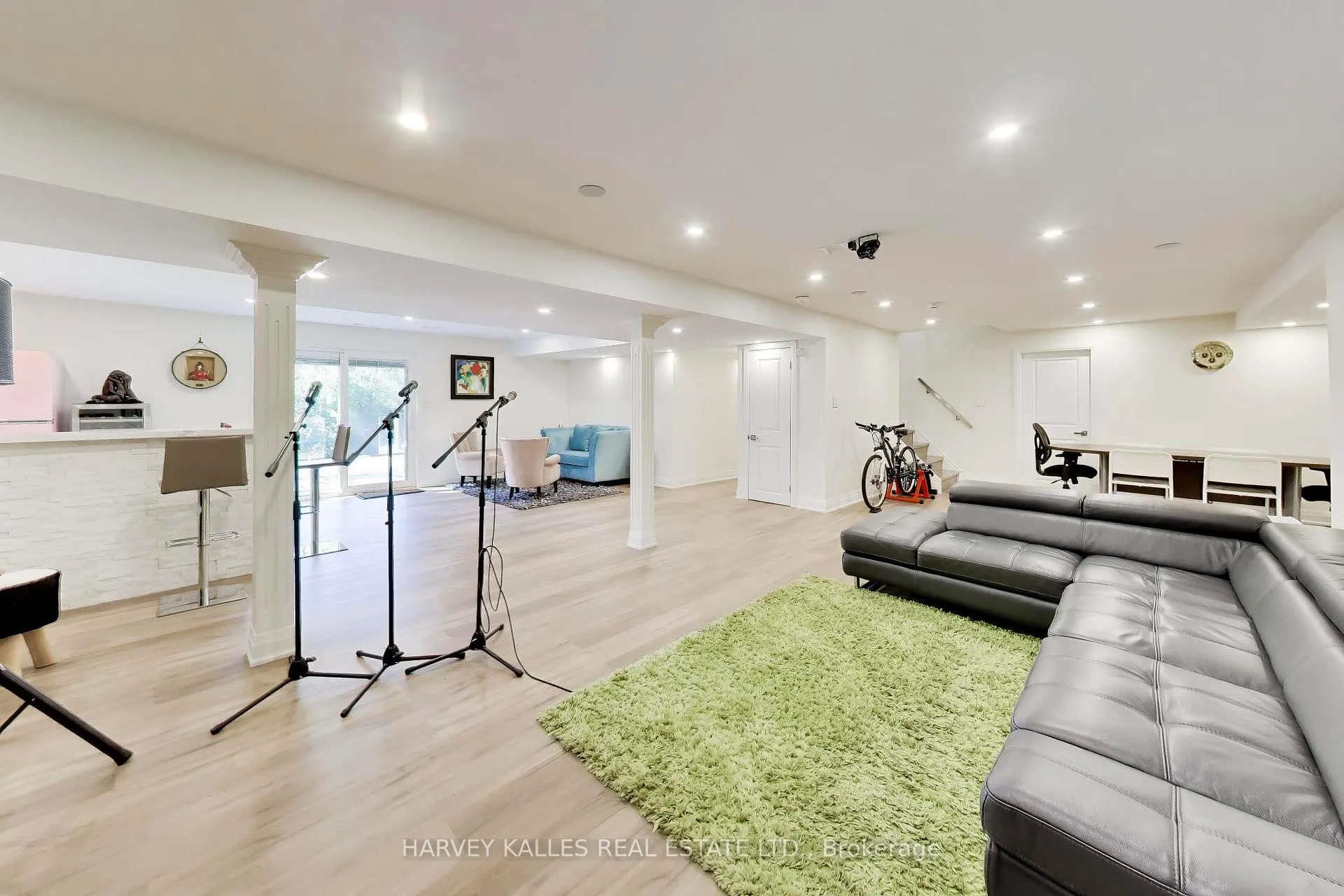 Photo 43 of 17 Cynthia Crescent, Richmond Hill, Oak Ridges — HOMEH