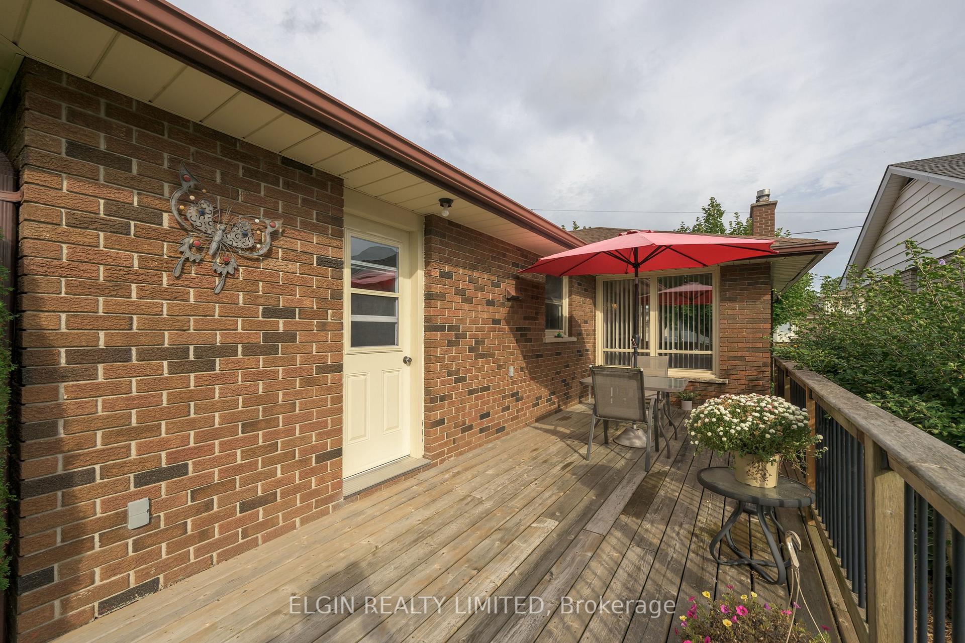 Photo 44 of 181 Locust Street, St. Thomas — HOMEH