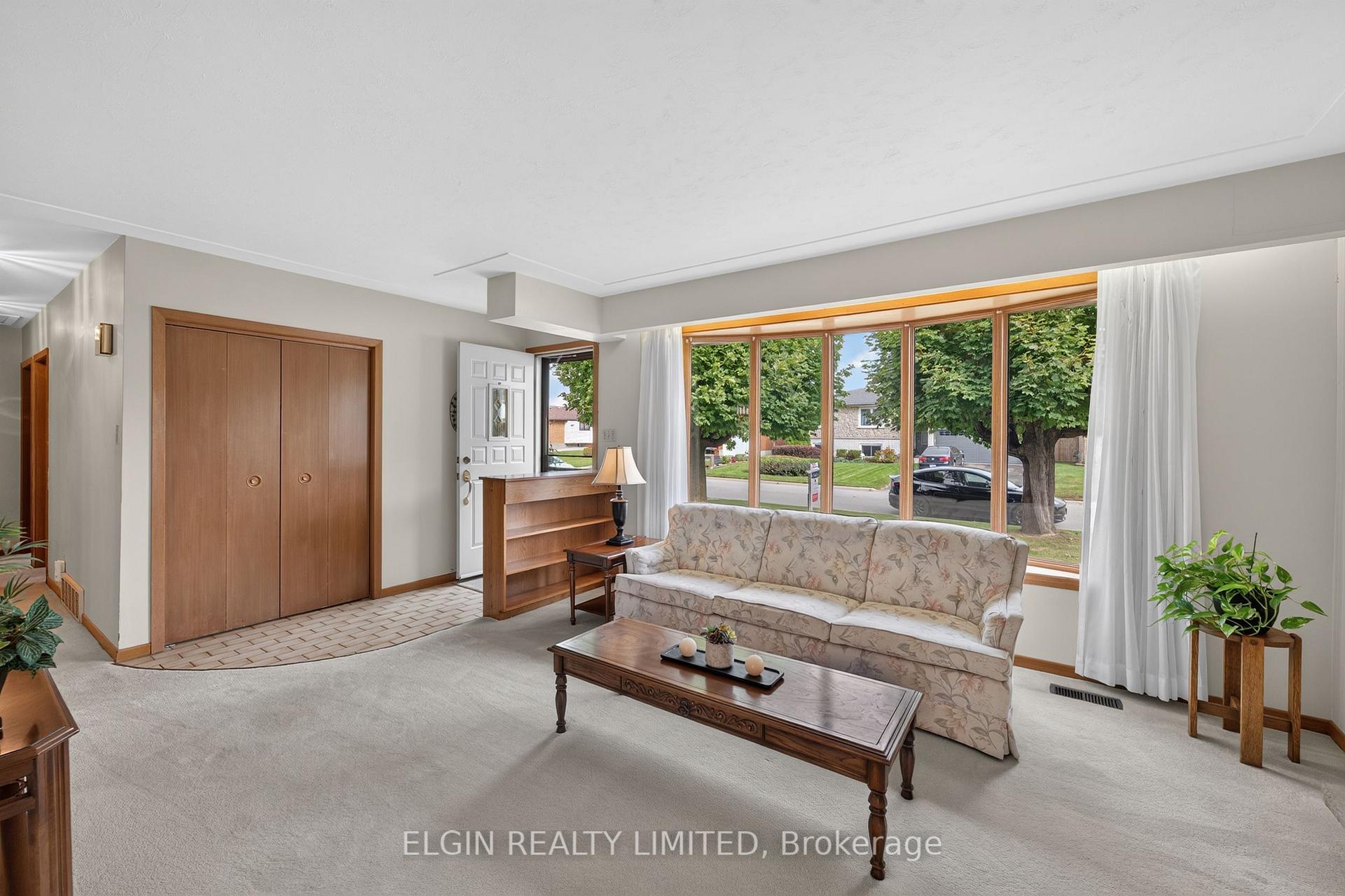 Photo 48 of 181 Locust Street, St. Thomas — HOMEH