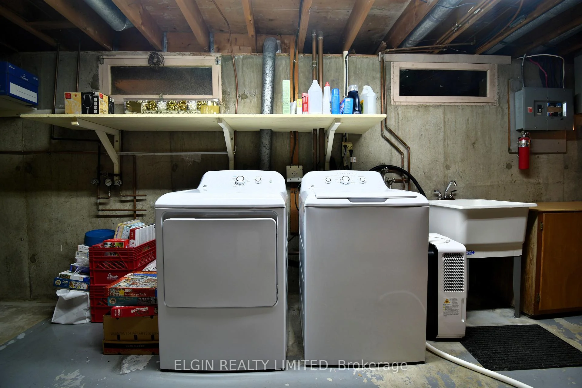 Photo 20 of 181 Locust Street, St. Thomas — HOMEH