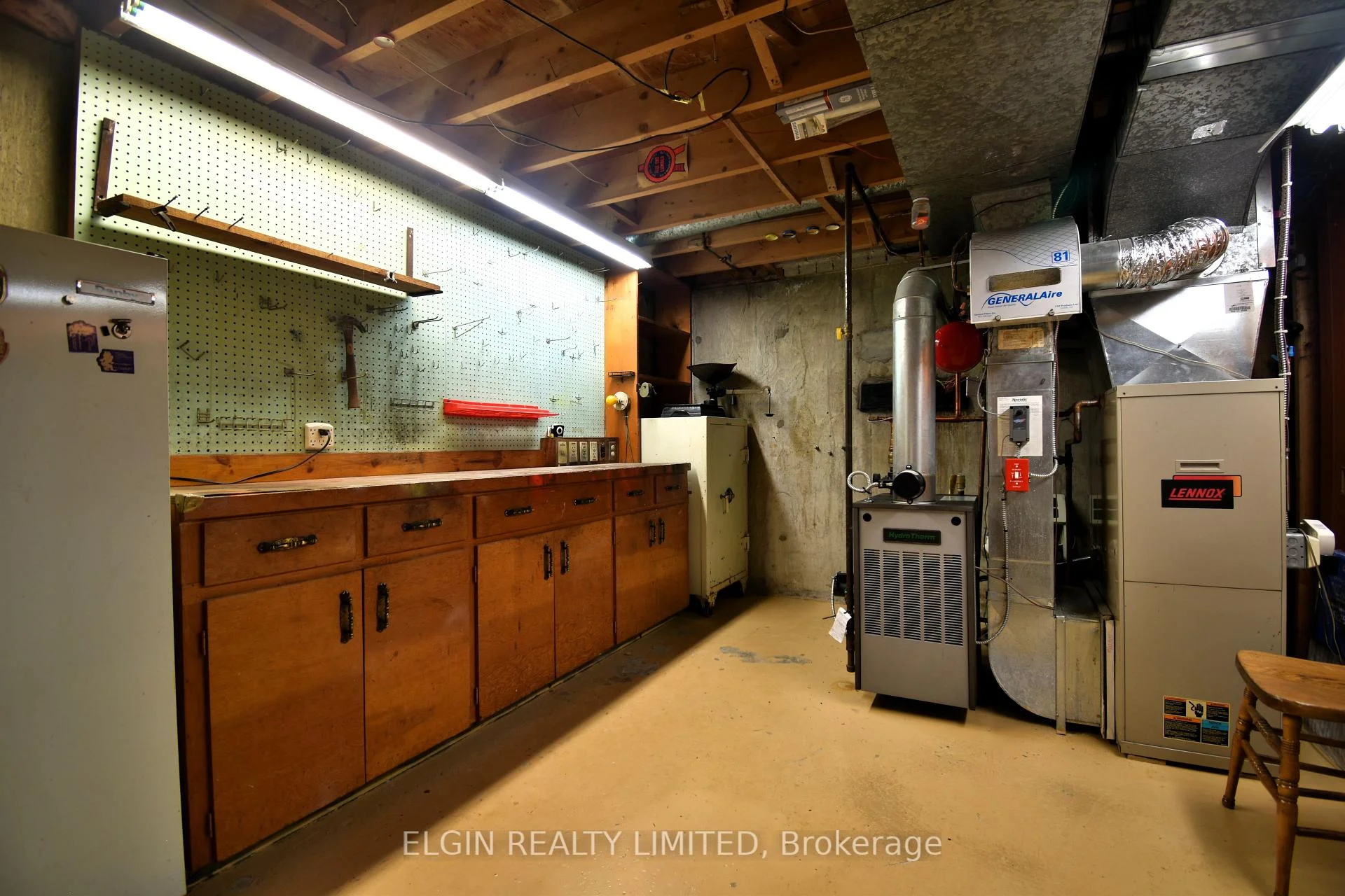 Photo 34 of 181 Locust Street, St. Thomas — HOMEH