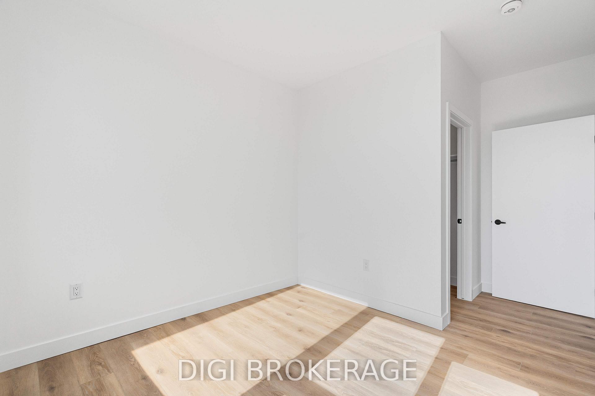 Photo 14 of Unit 702, 1600 James Naismith Drive, Ottawa, Pineview — HOMEH