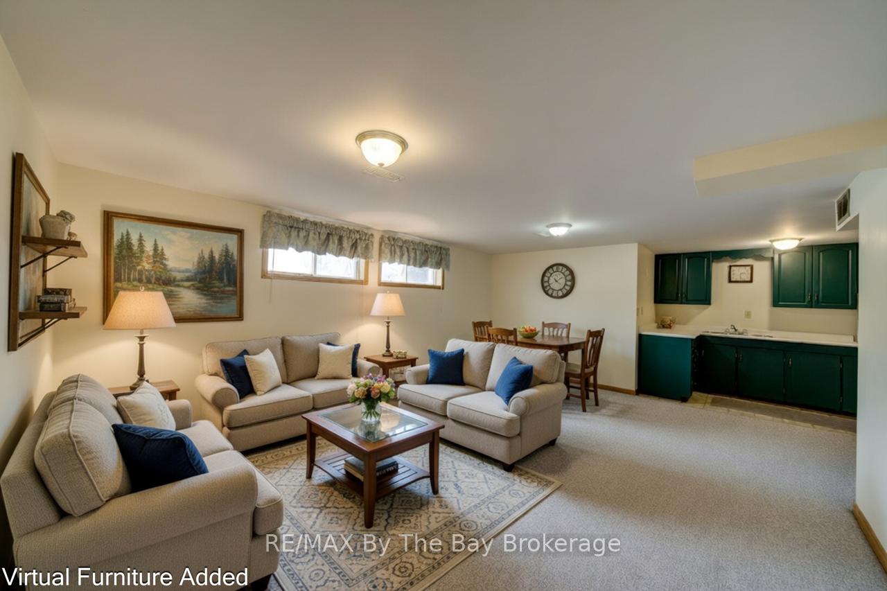 Photo 6 of 229 Datas Drive E, Clearview, Stayner — HOMEH