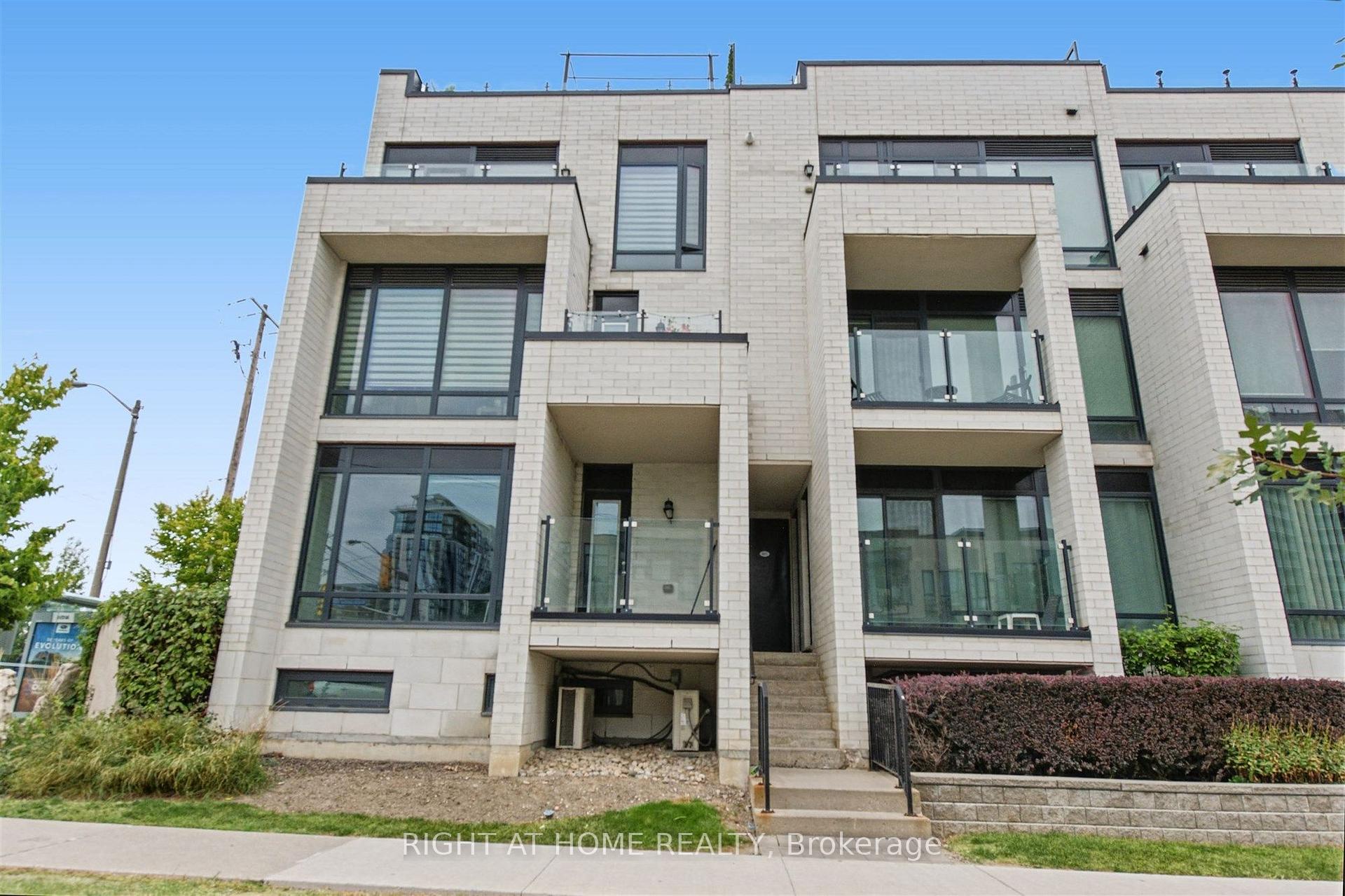 Photo of Unit 416, 130 Widdicombe Hill Boulevard
