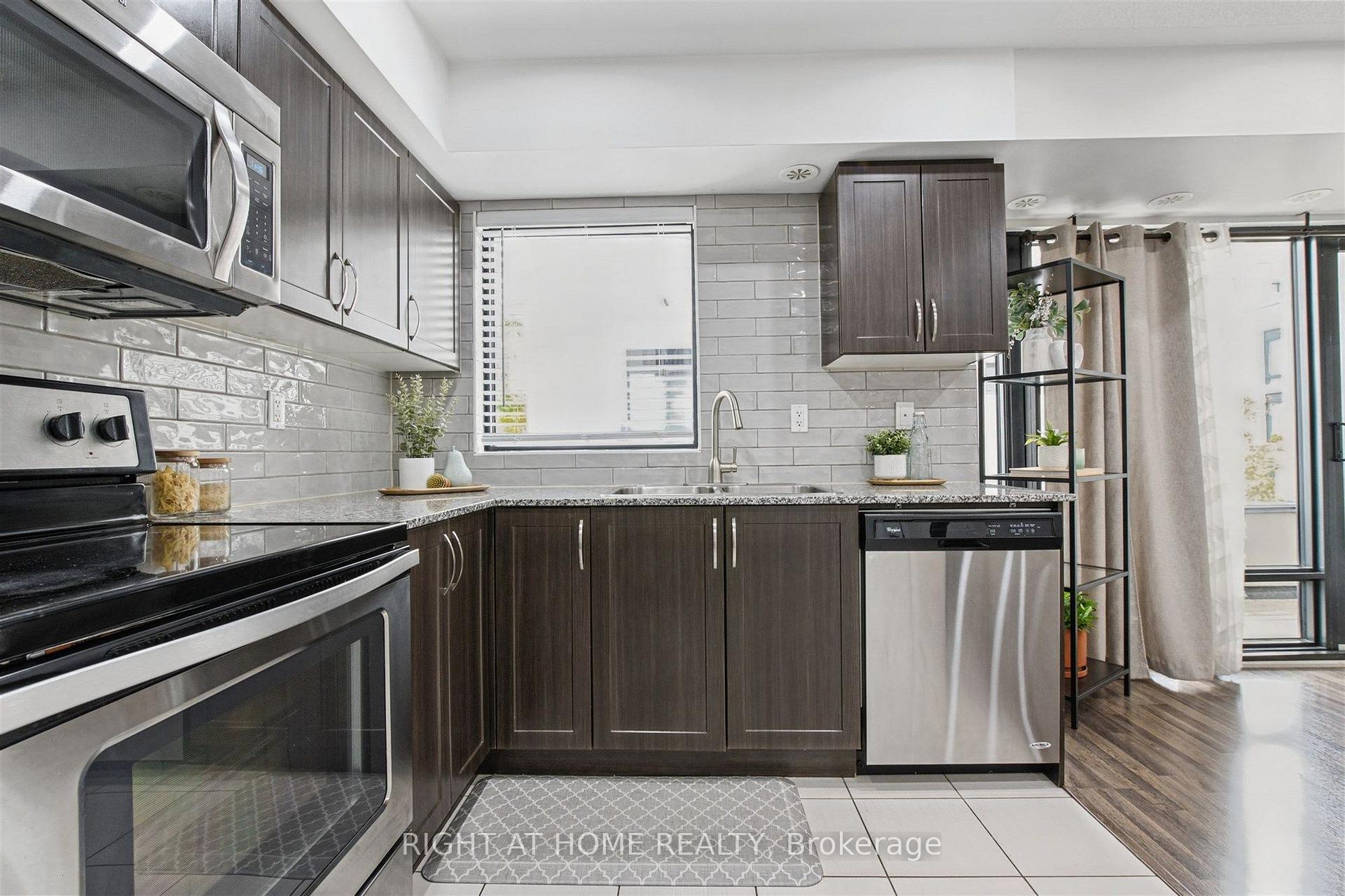 Photo 14 of Unit 416, 130 Widdicombe Hill Boulevard, Etobicoke, Willowridge-Martingrove-Richview — HOMEH