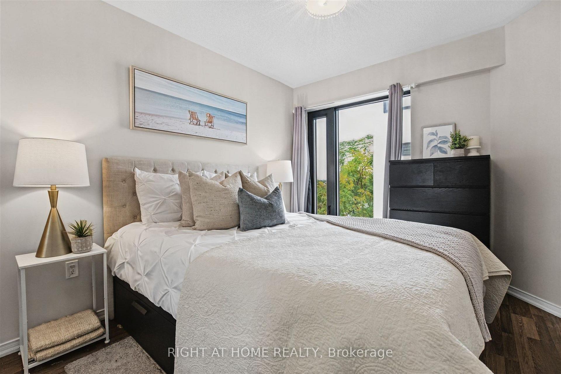 Photo 23 of Unit 416, 130 Widdicombe Hill Boulevard, Etobicoke, Willowridge-Martingrove-Richview — HOMEH