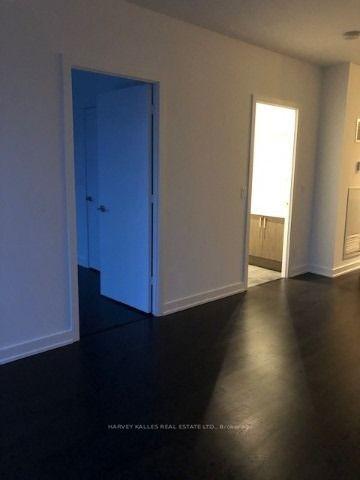 Photo 15 of Unit 412, 501 St Clair Avenue W, Toronto, Casa Loma — HOMEH