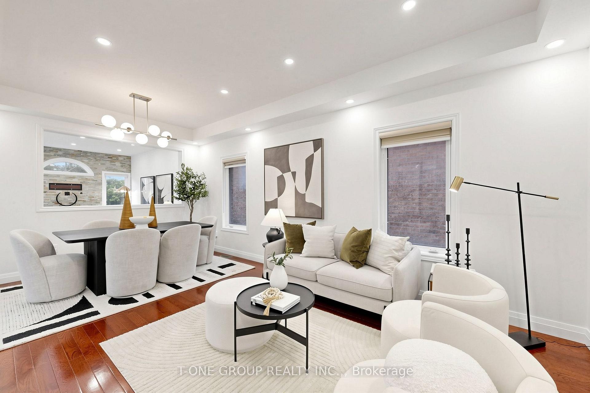 Photo 12 of 87 Serene Way, Vaughan, Patterson — HOMEH