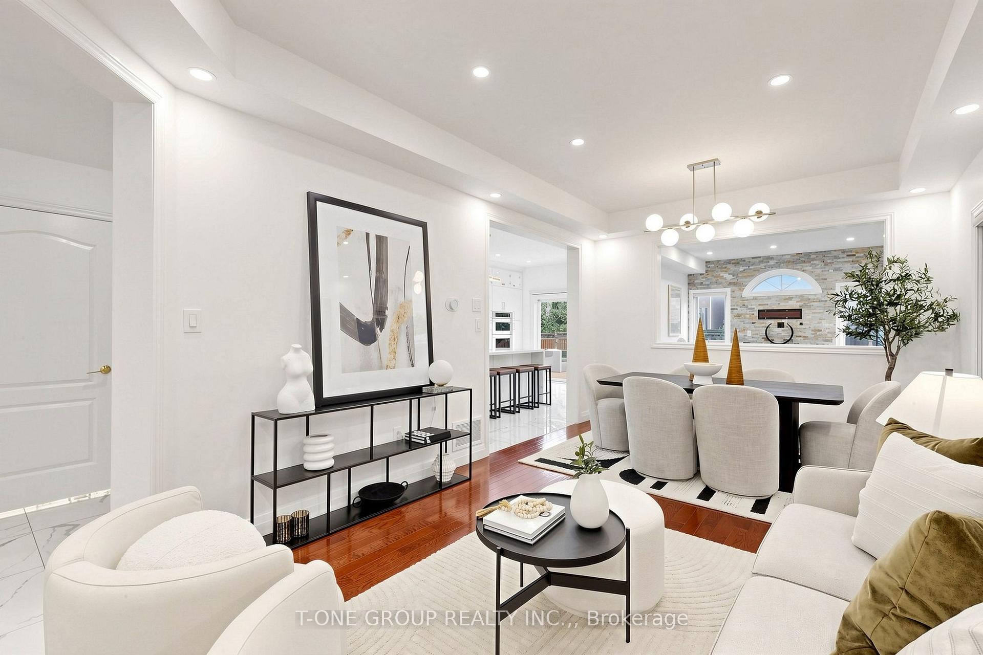 Photo 14 of 87 Serene Way, Vaughan, Patterson — HOMEH