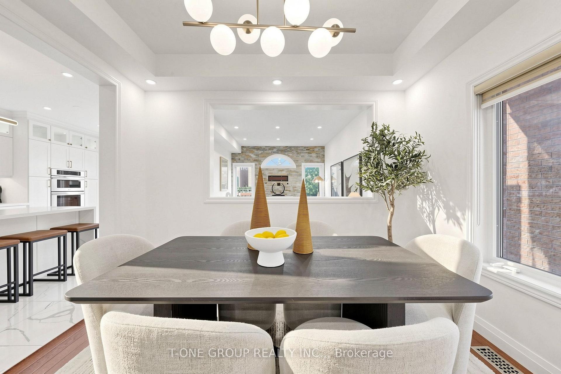 Photo 16 of 87 Serene Way, Vaughan, Patterson — HOMEH