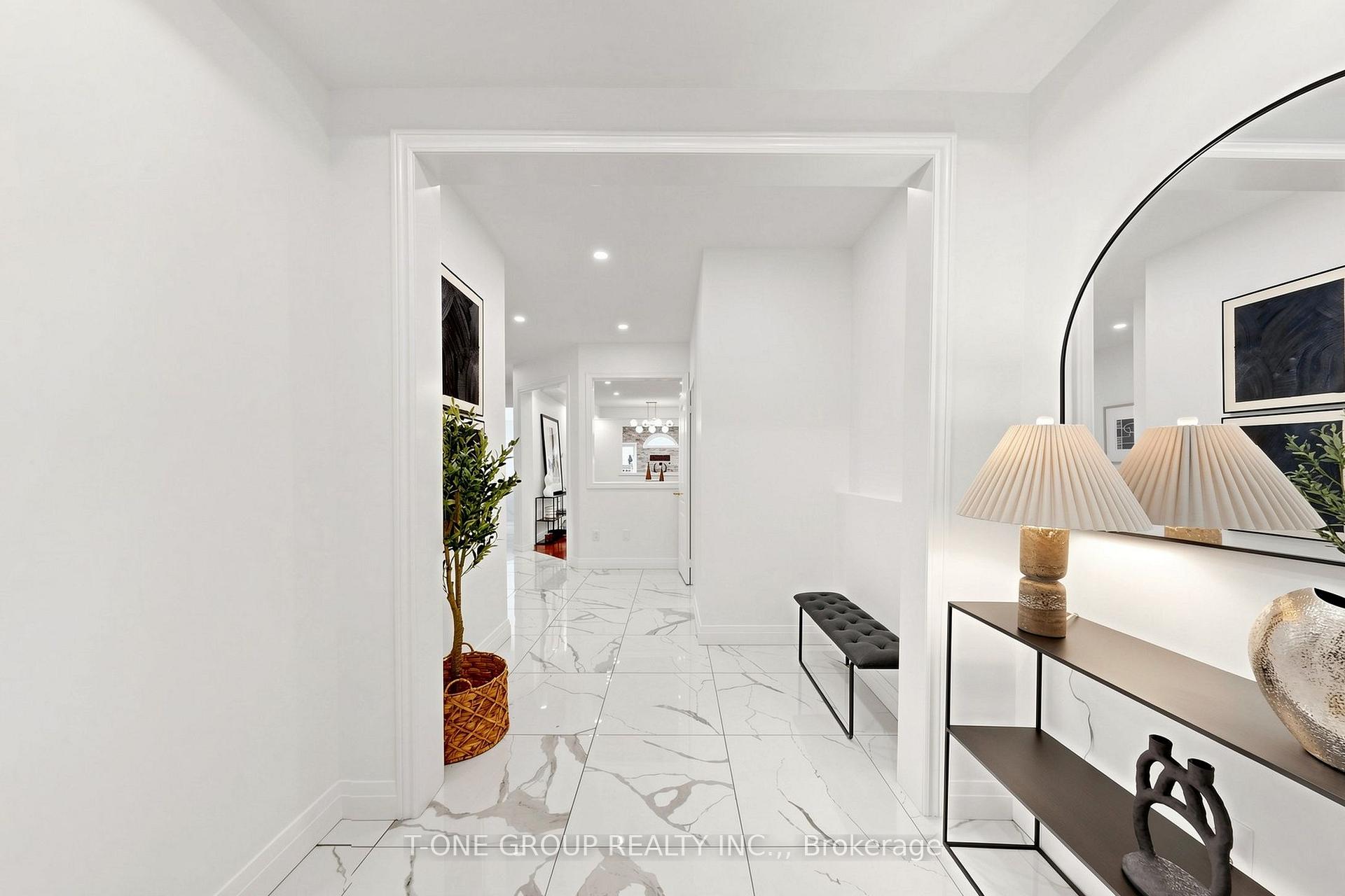 Photo 20 of 87 Serene Way, Vaughan, Patterson — HOMEH