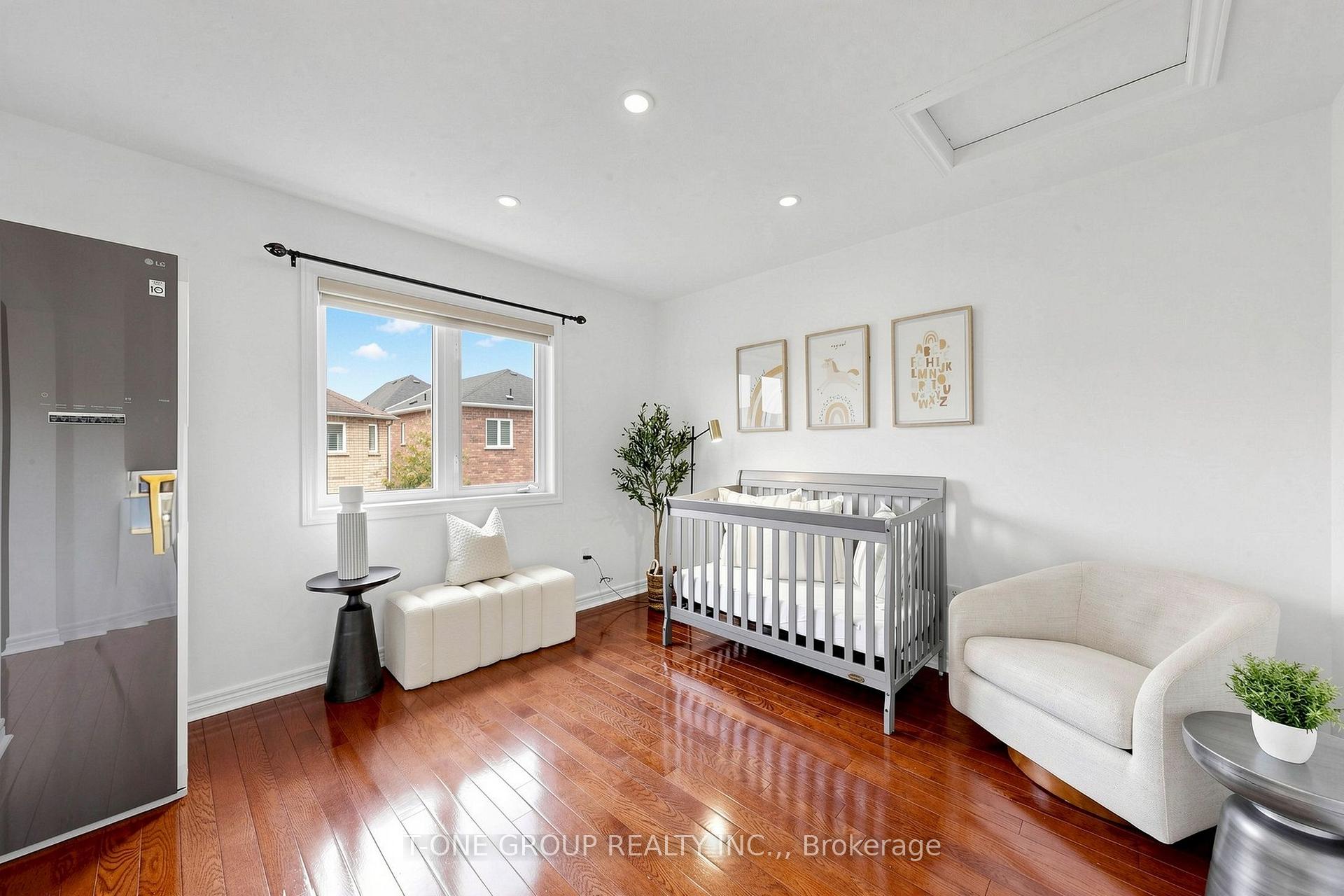 Photo 24 of 87 Serene Way, Vaughan, Patterson — HOMEH