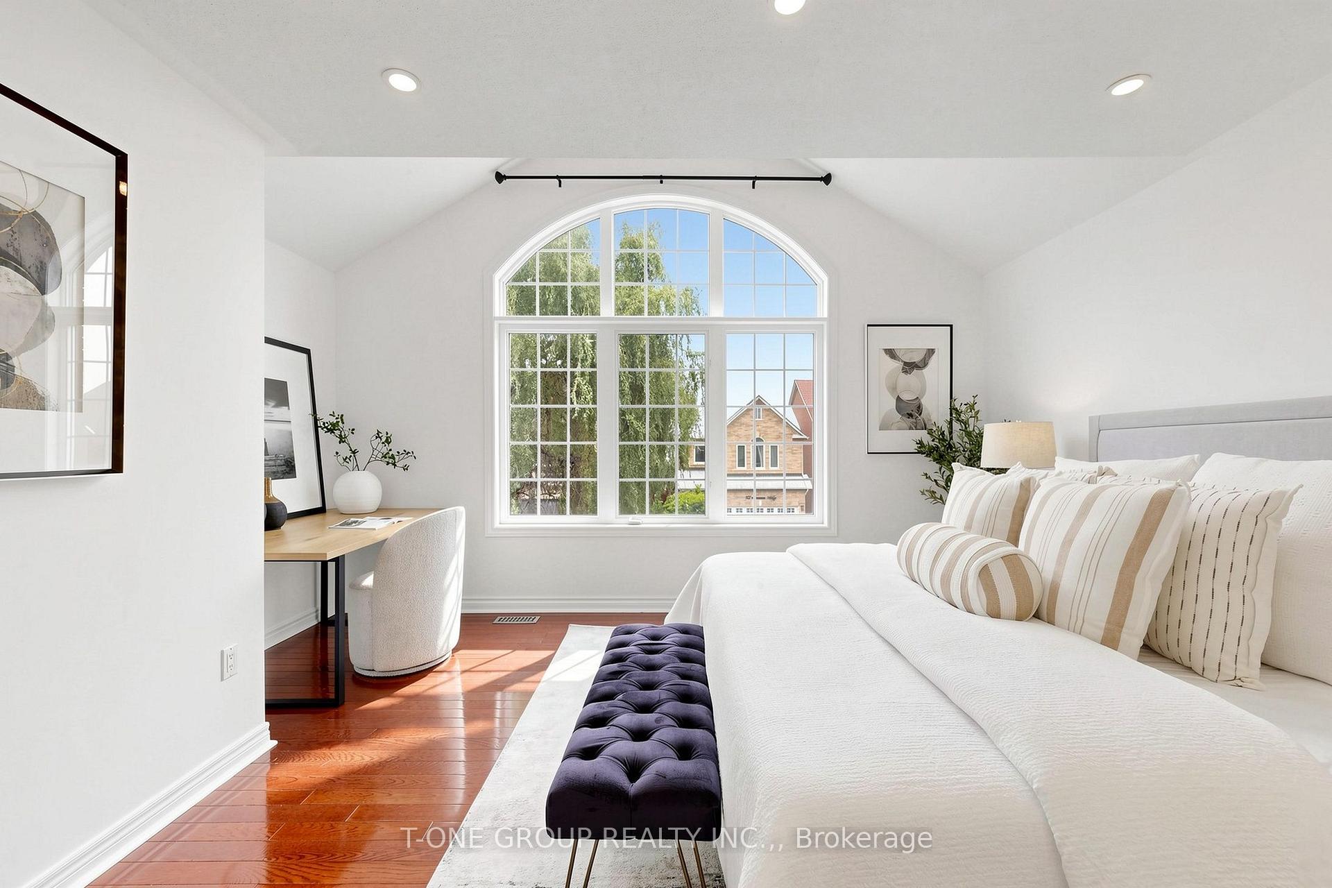 Photo 28 of 87 Serene Way, Vaughan, Patterson — HOMEH