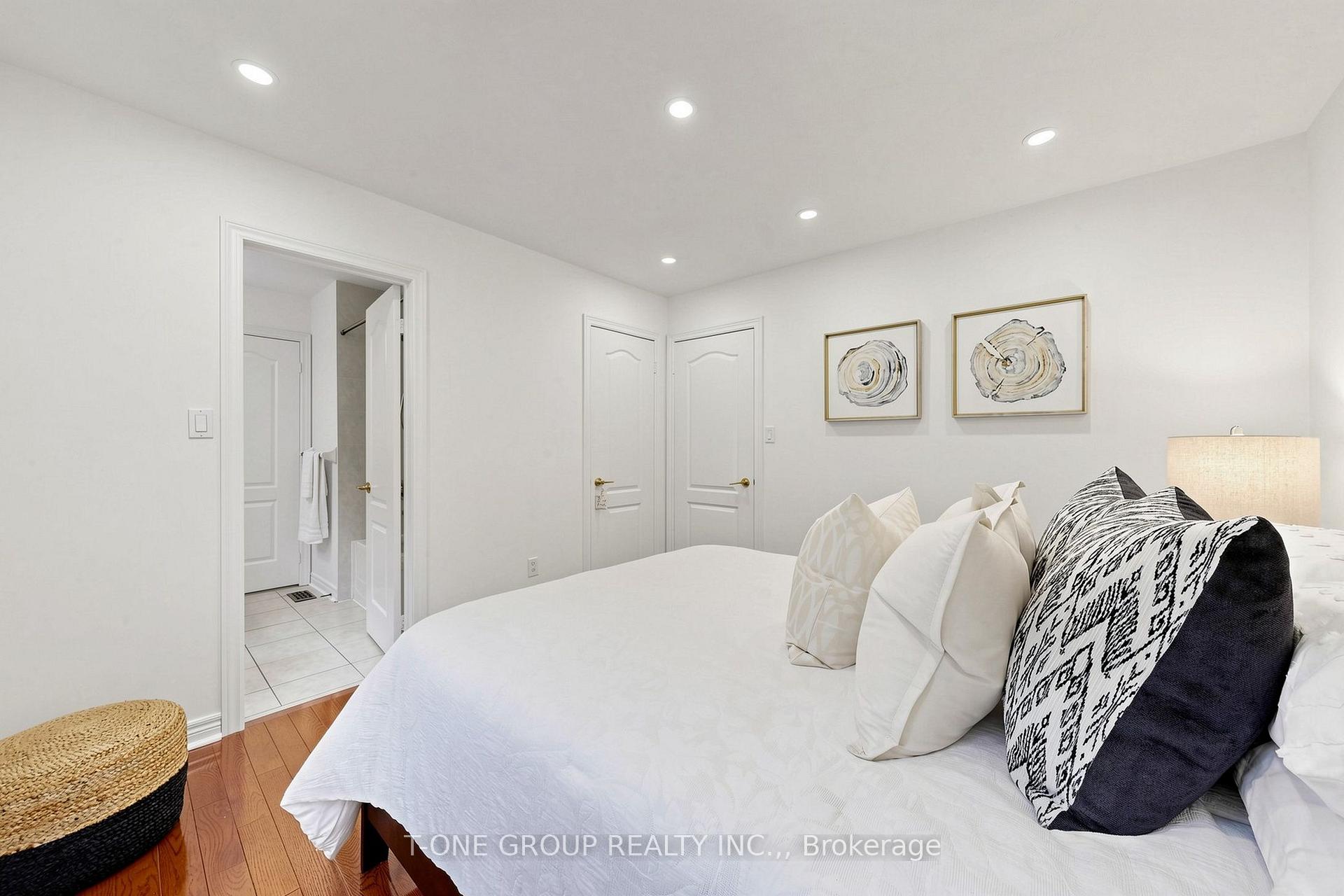 Photo 33 of 87 Serene Way, Vaughan, Patterson — HOMEH