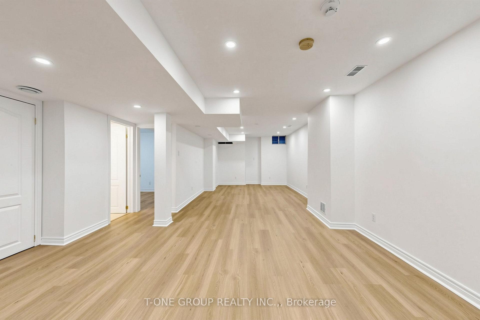 Photo 42 of 87 Serene Way, Vaughan, Patterson — HOMEH
