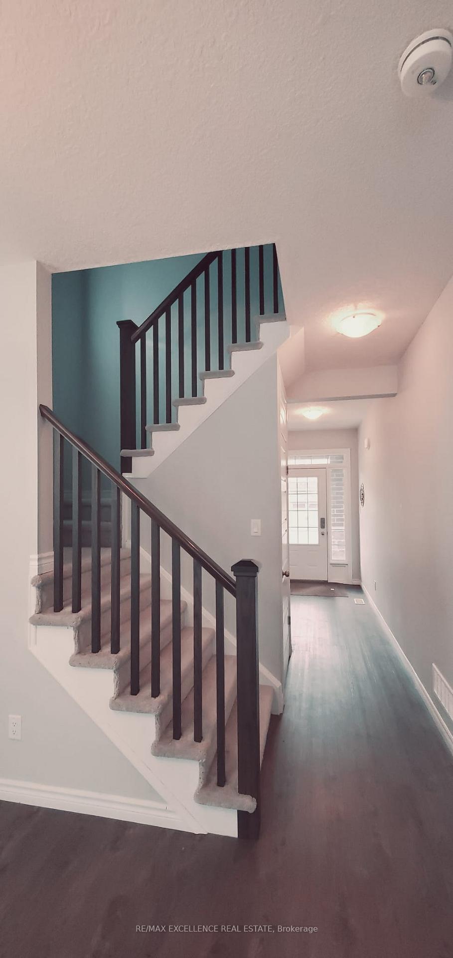 Photo 4 of 57 Gleason Crescent, Kitchener, Westmount - Kitchener — HOMEH