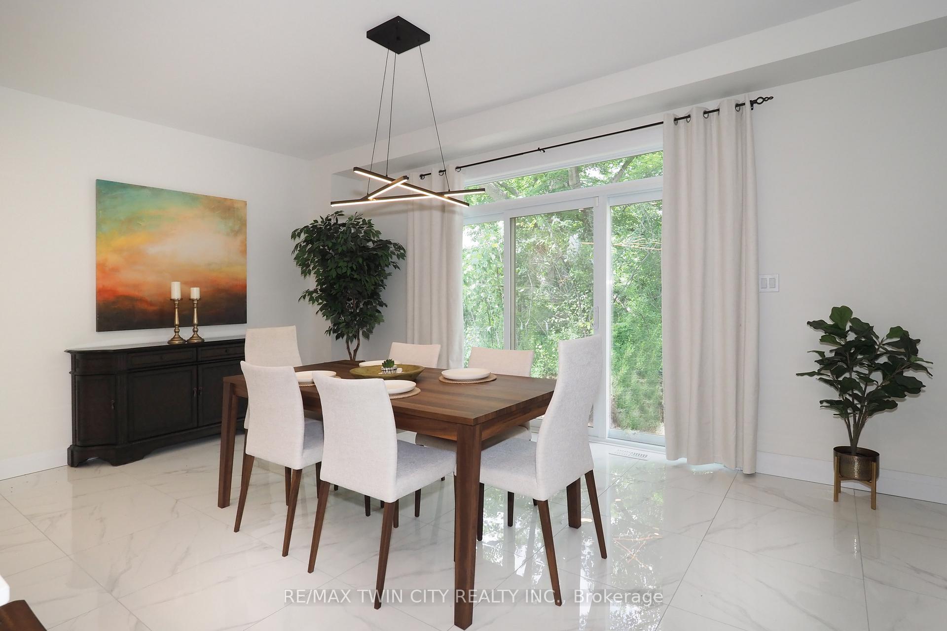 Photo 20 of 217 Jeffrey Place, Kitchener, Country Hills East — HOMEH