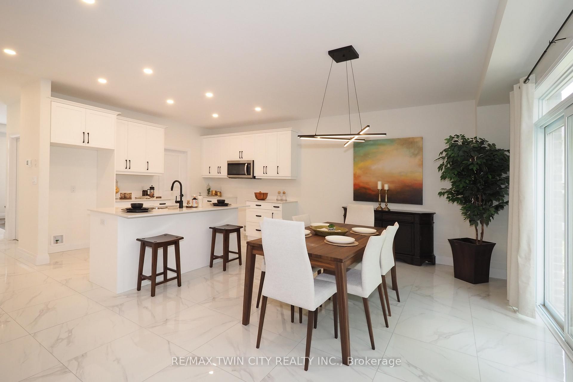 Photo 21 of 217 Jeffrey Place, Kitchener, Country Hills East — HOMEH