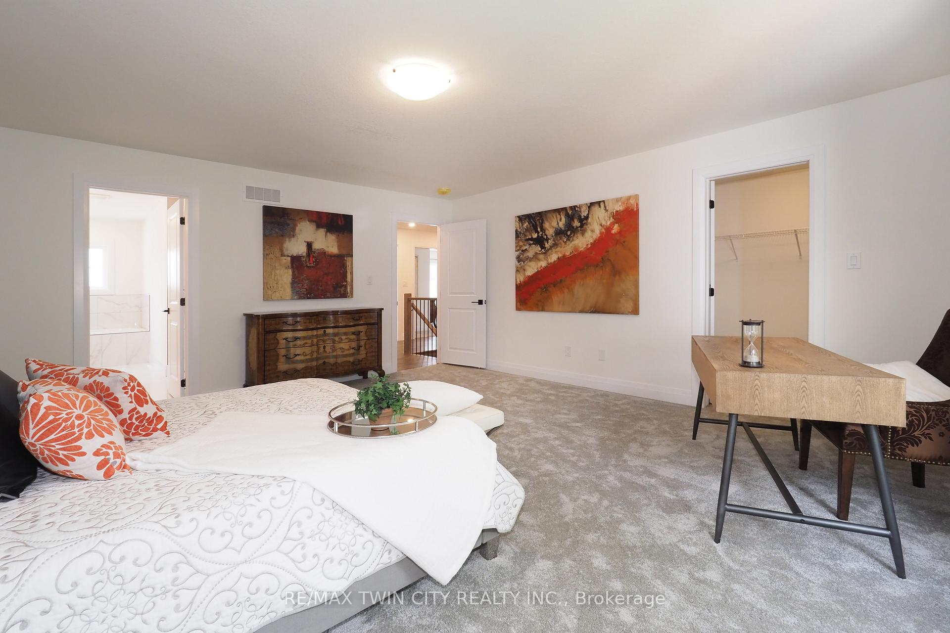 Photo 34 of 217 Jeffrey Place, Kitchener, Country Hills East — HOMEH