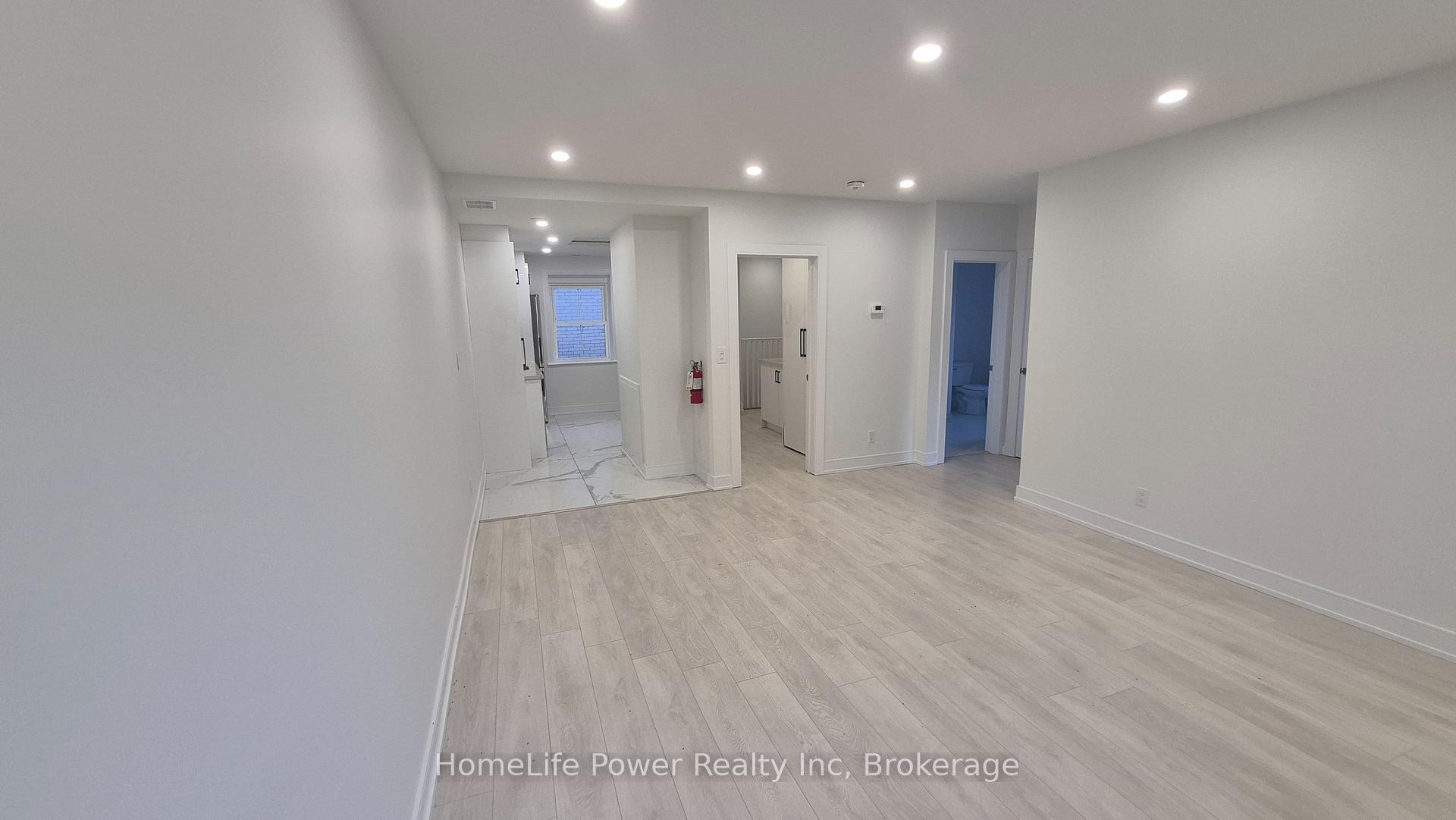 Photo 2 of Unit 1U, 35 Wellington Street, Brantford, Downtown Core — HOMEH