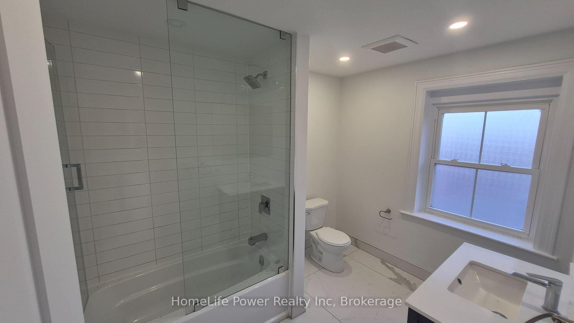 Photo 10 of Unit 1U, 35 Wellington Street, Brantford, Downtown Core — HOMEH