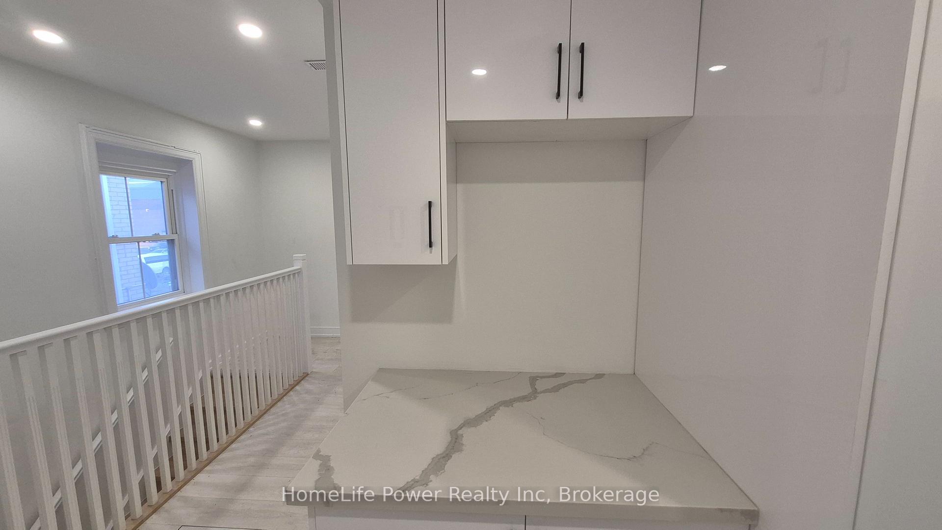 Photo 11 of Unit 1U, 35 Wellington Street, Brantford, Downtown Core — HOMEH