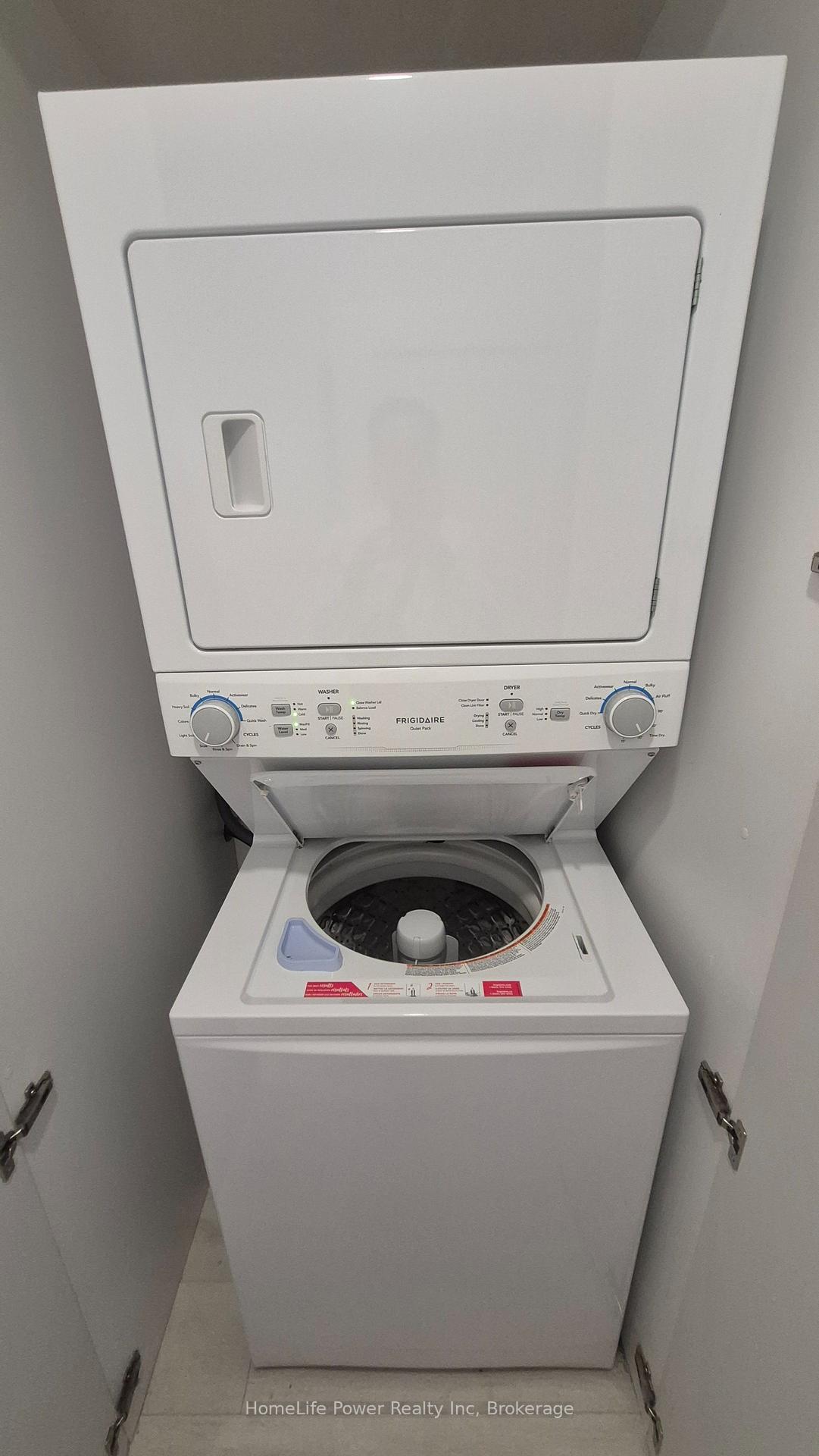 Photo 12 of Unit 1U, 35 Wellington Street, Brantford, Downtown Core — HOMEH
