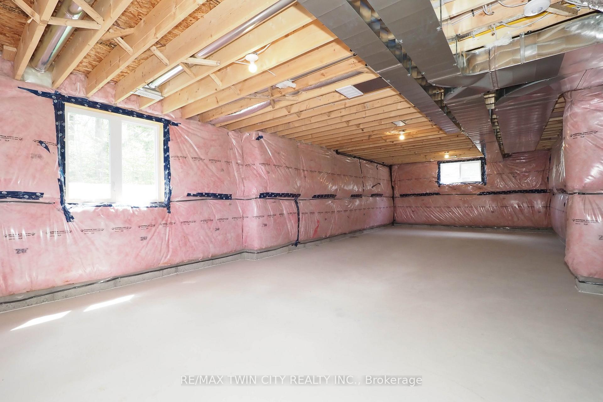 Photo 38 of 220 Jeffrey Place, Kitchener, Country Hills East — HOMEH