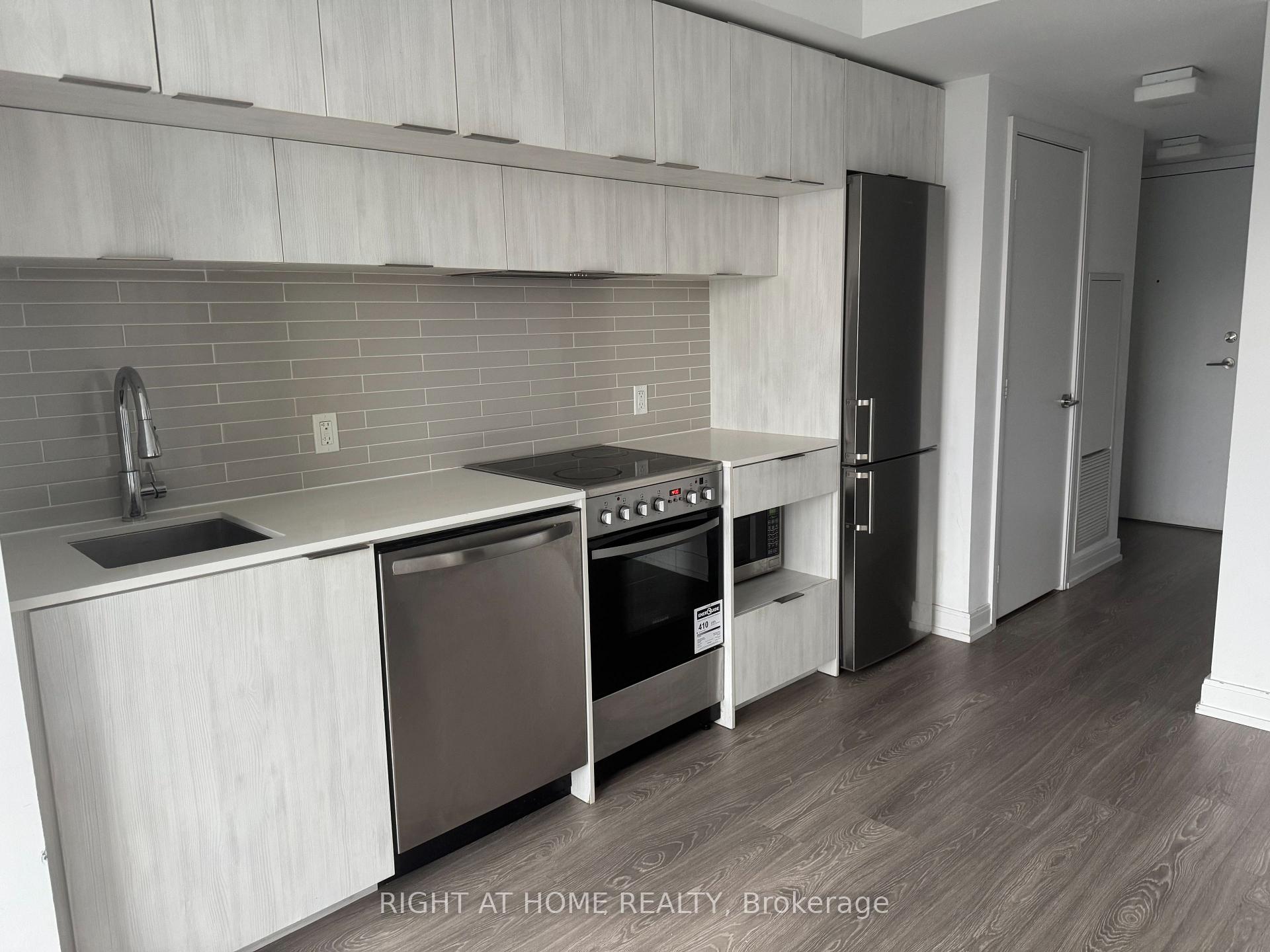 Photo 5 of Unit 3708, 181 Dundas Street E, Toronto, Moss Park — HOMEH