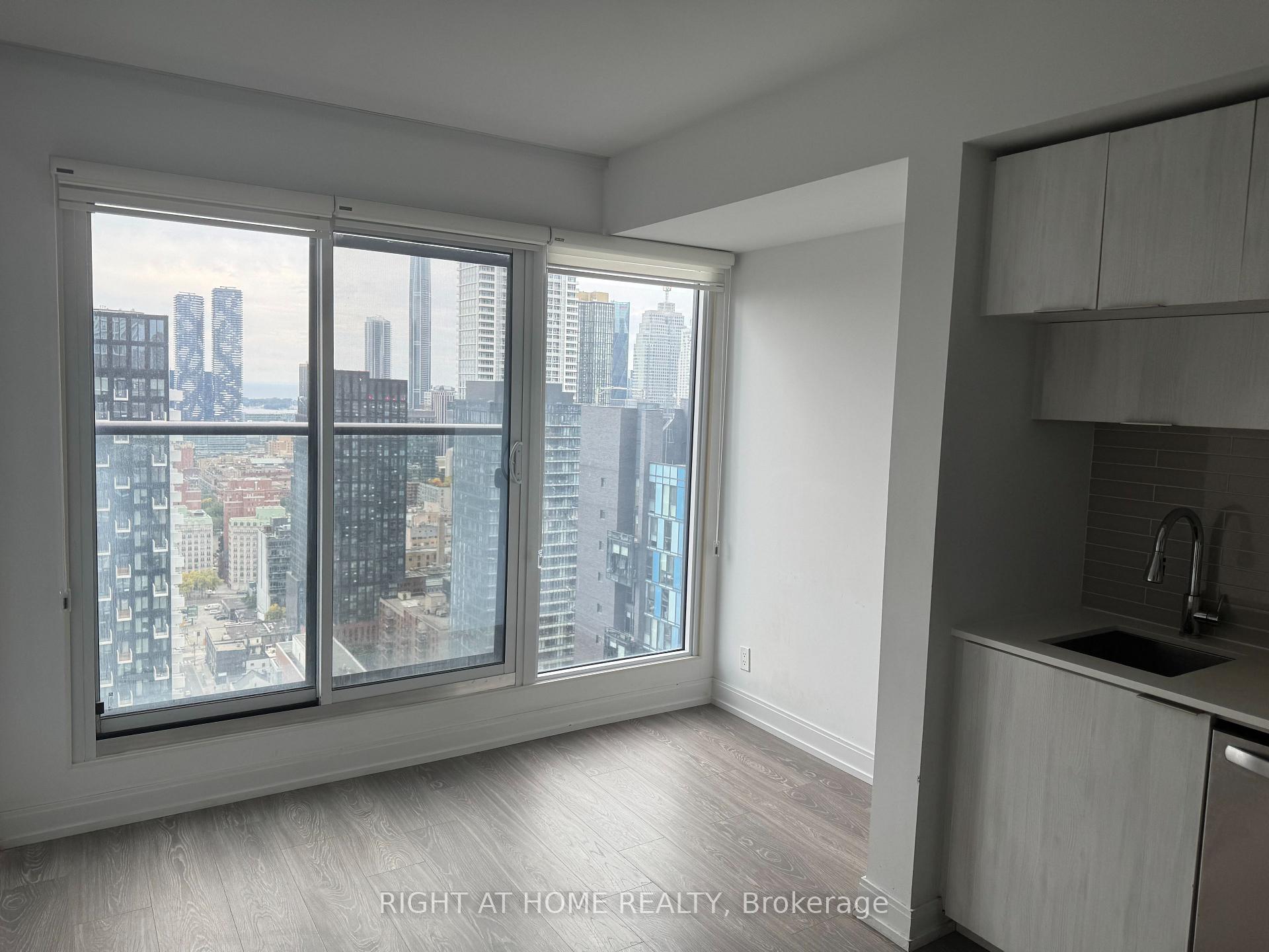 Photo 7 of Unit 3708, 181 Dundas Street E, Toronto, Moss Park — HOMEH