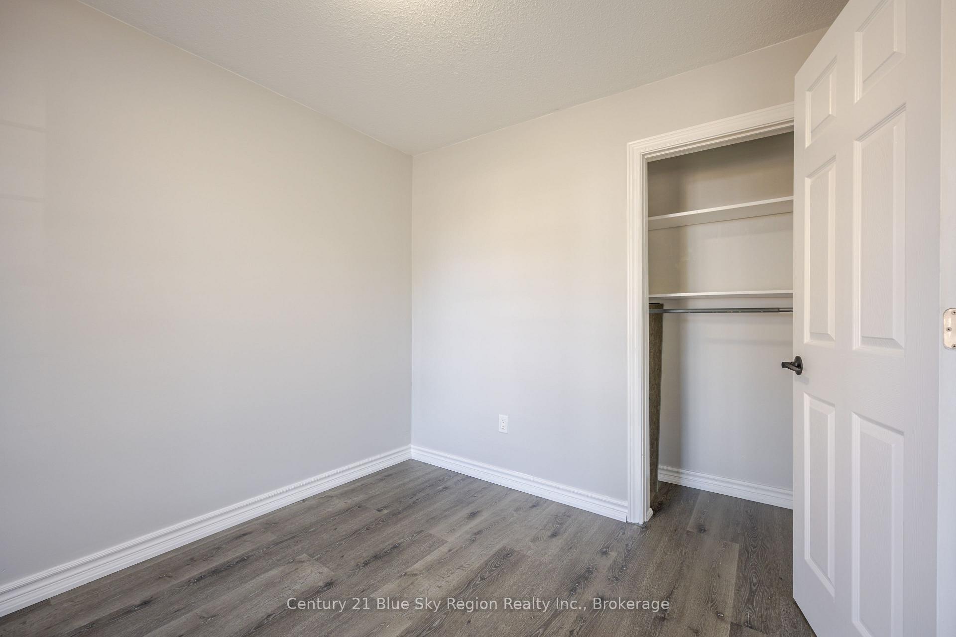 Photo 8 of 1133 Franklin Street, North Bay, Central — HOMEH