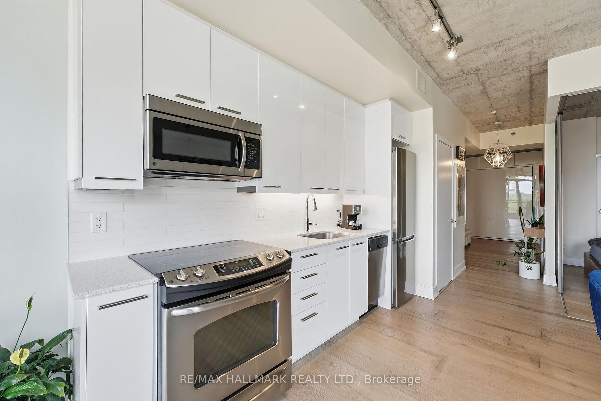 Photo 10 of Unit 602, 630 Queen Street E, Toronto, South Riverdale — HOMEH