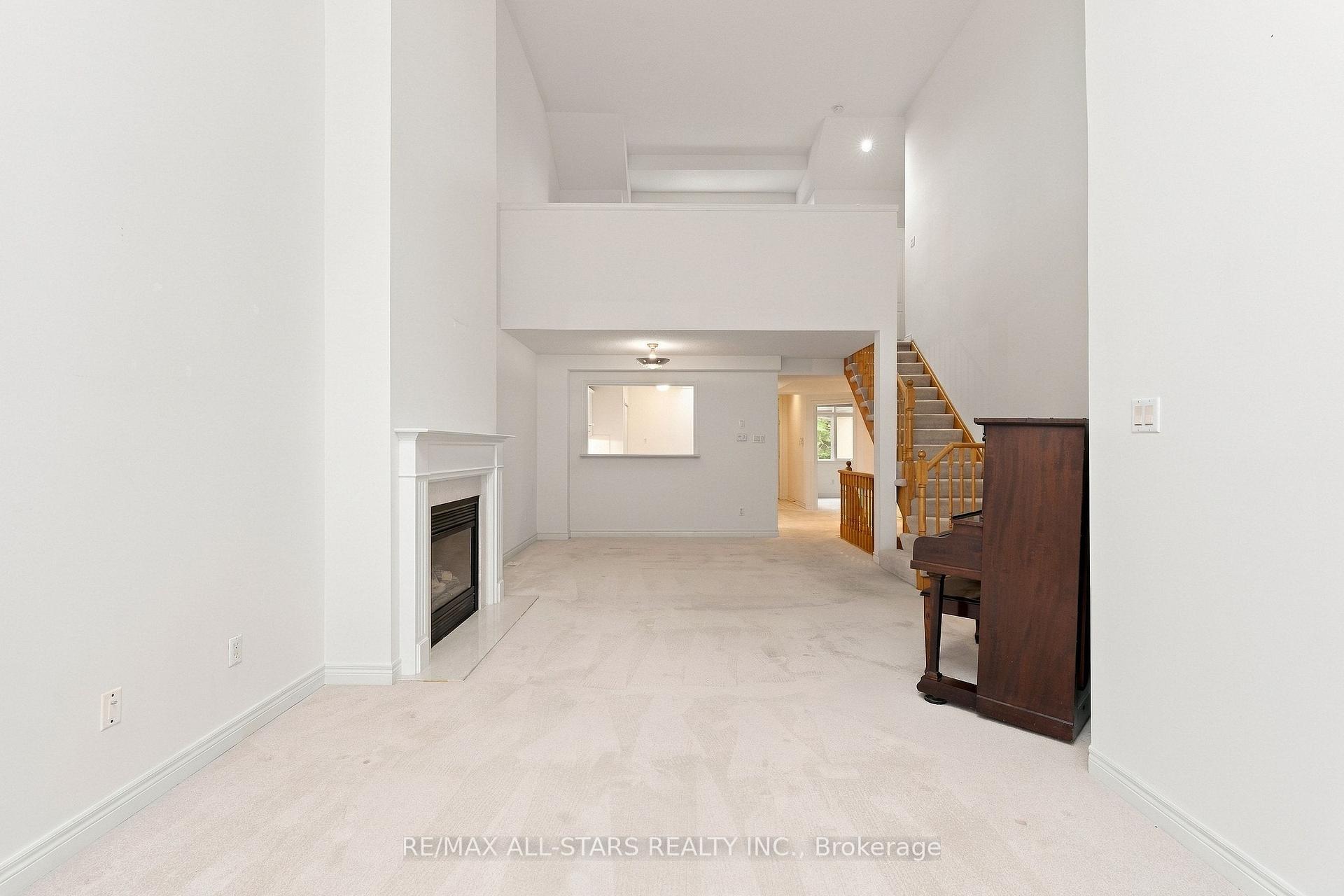 Photo 12 of 28 Blue Heron Beach Way, Markham, Greensborough — HOMEH