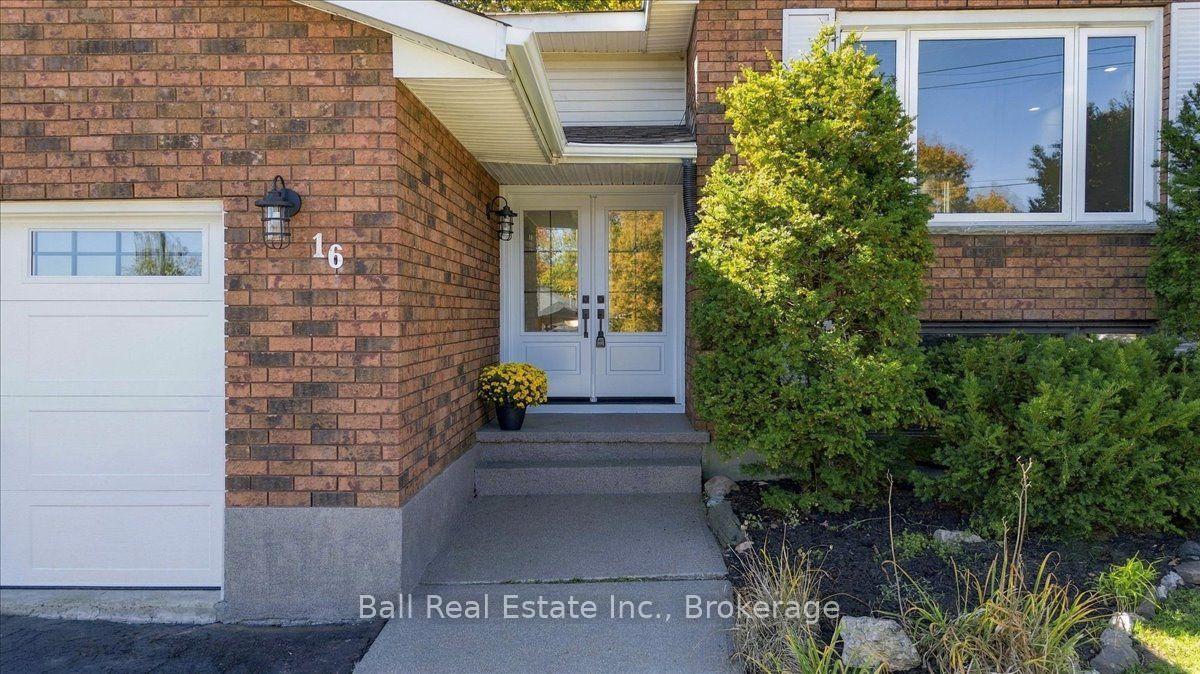 Photo 4 of 16 Maple Street, Bancroft, Bancroft Ward — HOMEH