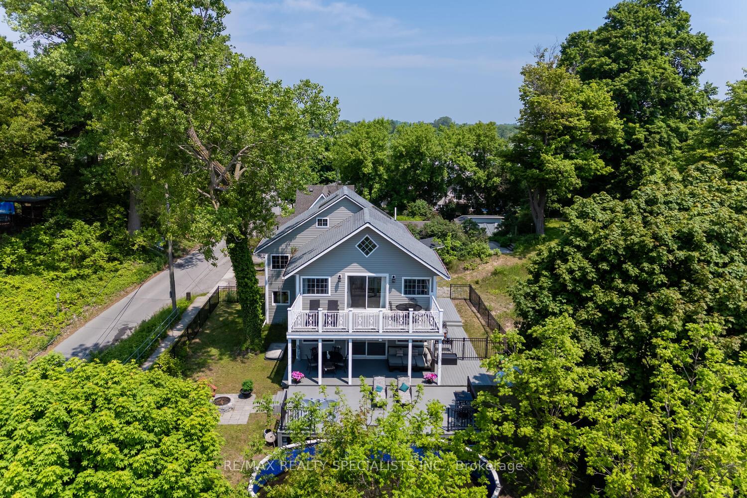 Photo 10 of 532 Ridgeway Road, Fort Erie, Crystal Beach — HOMEH