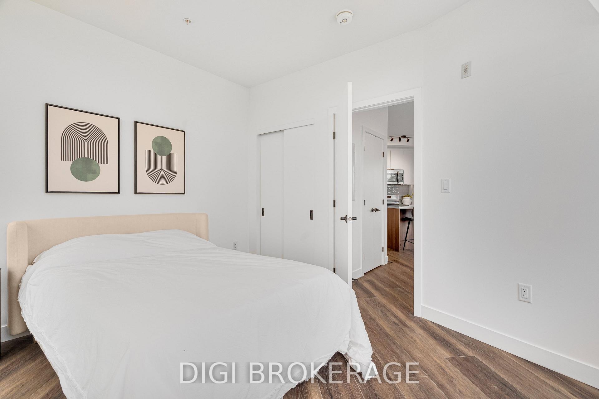 Photo 23 of Unit 827, 1600 James Naismith Drive, Ottawa, Pineview — HOMEH