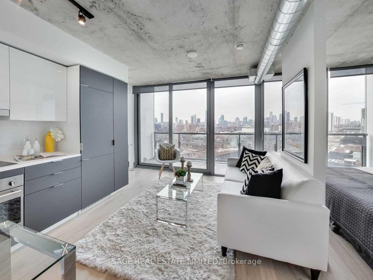 Photo 2 of Unit 1205, 170 Bayview Avenue, Toronto, Waterfront Communities — HOMEH