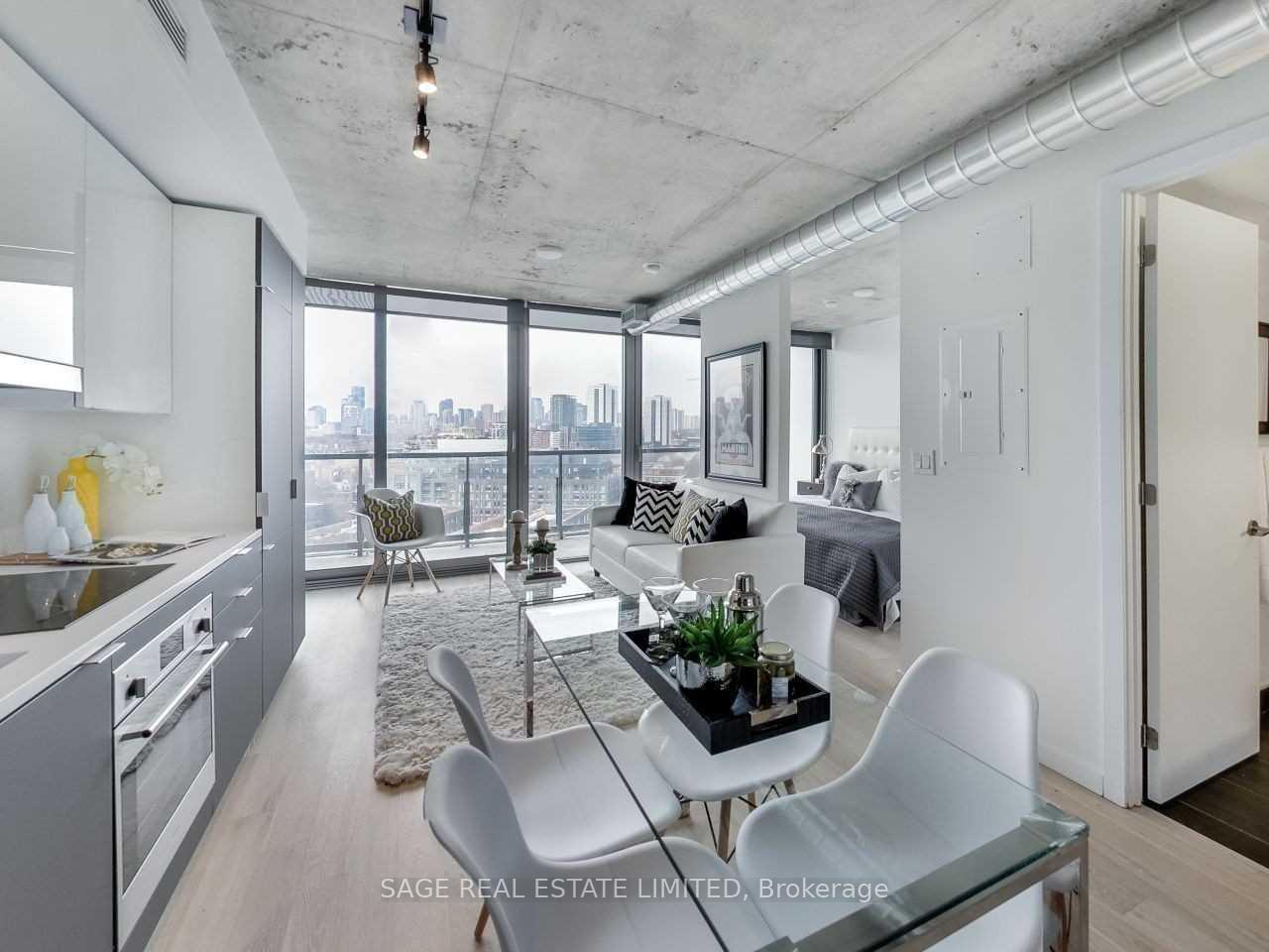 Photo 5 of Unit 1205, 170 Bayview Avenue, Toronto, Waterfront Communities — HOMEH