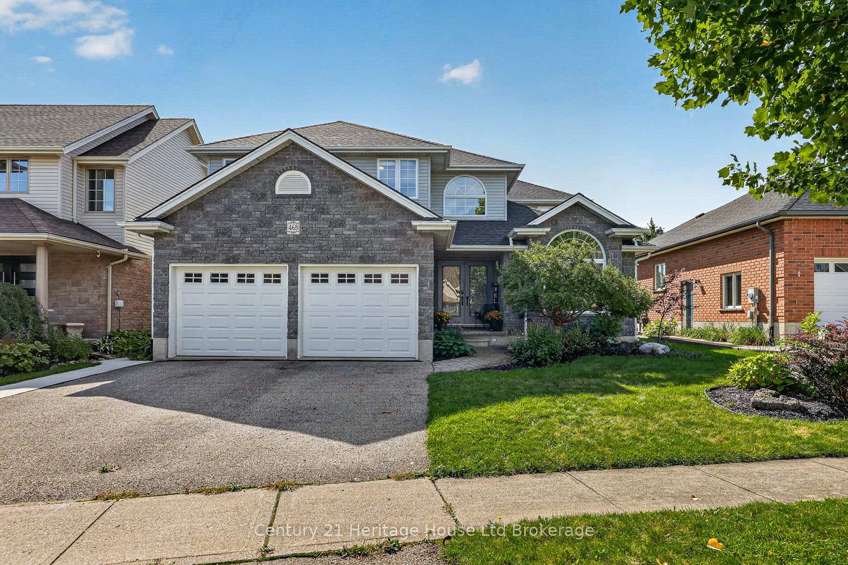 Photo of 468 Lakeview Drive