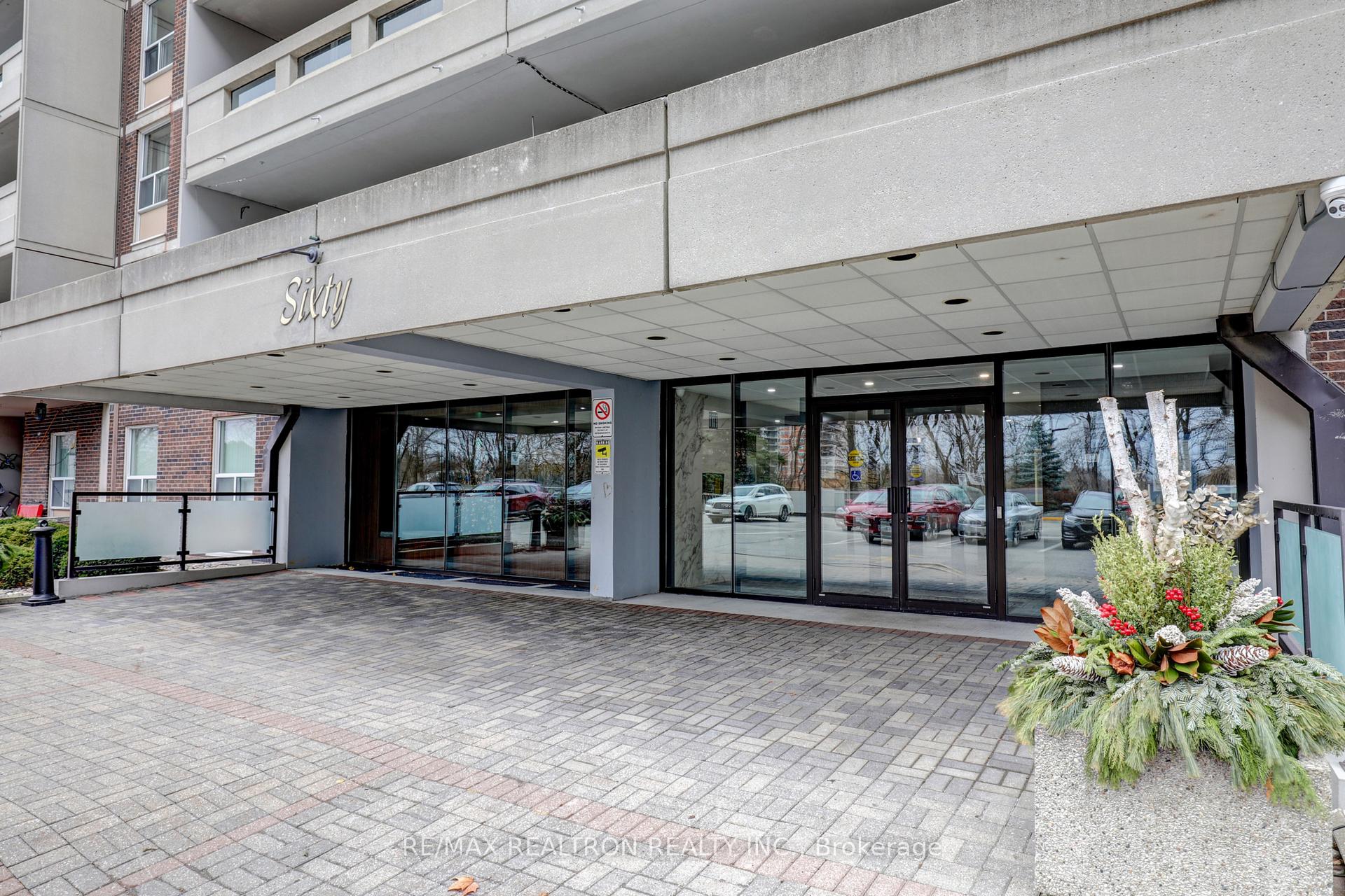 Photo 30 of Unit 709, 60 Inverlochy Boulevard, Markham, Royal Orchard — HOMEH