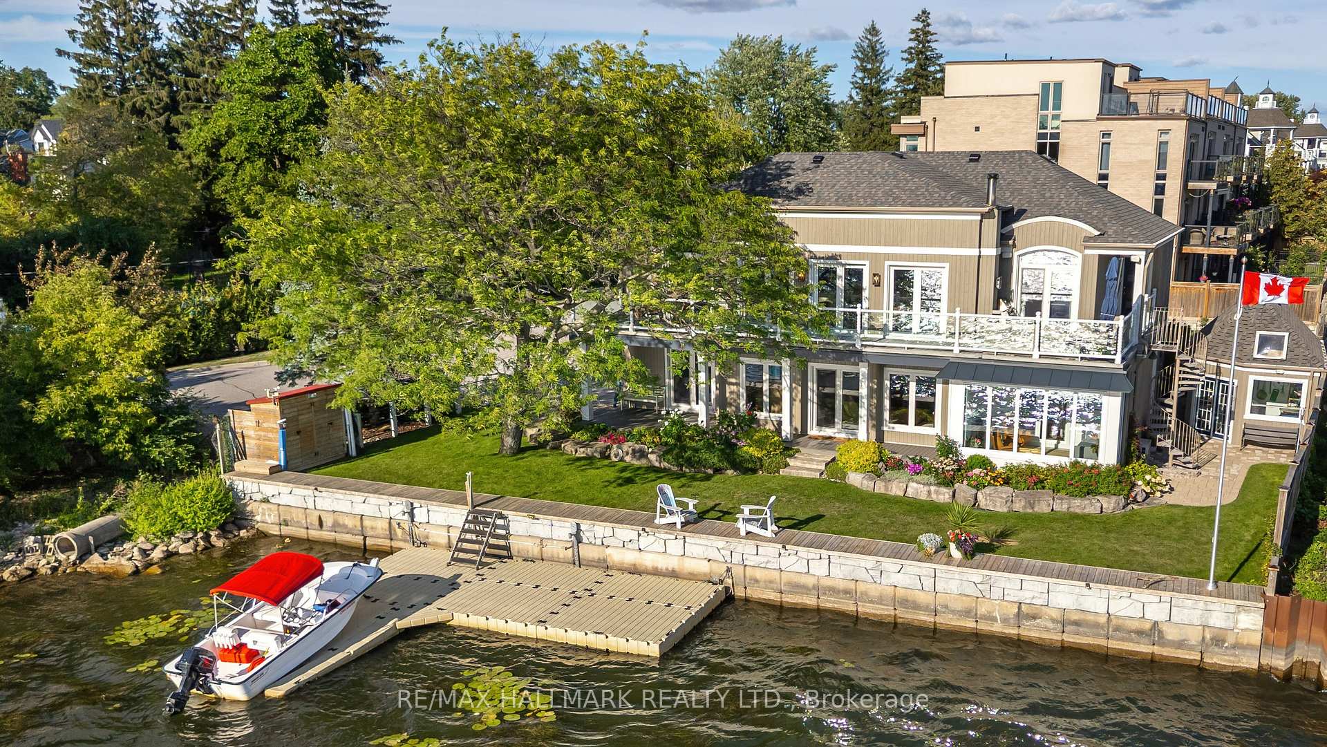 Photo of 1275 Wharf Street