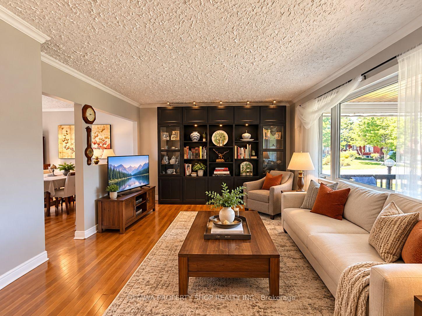 Photo 3 of 1465 Queensdale Avenue, Ottawa, Blossom Park/Kemp Park/Findlay Creek — HOMEH