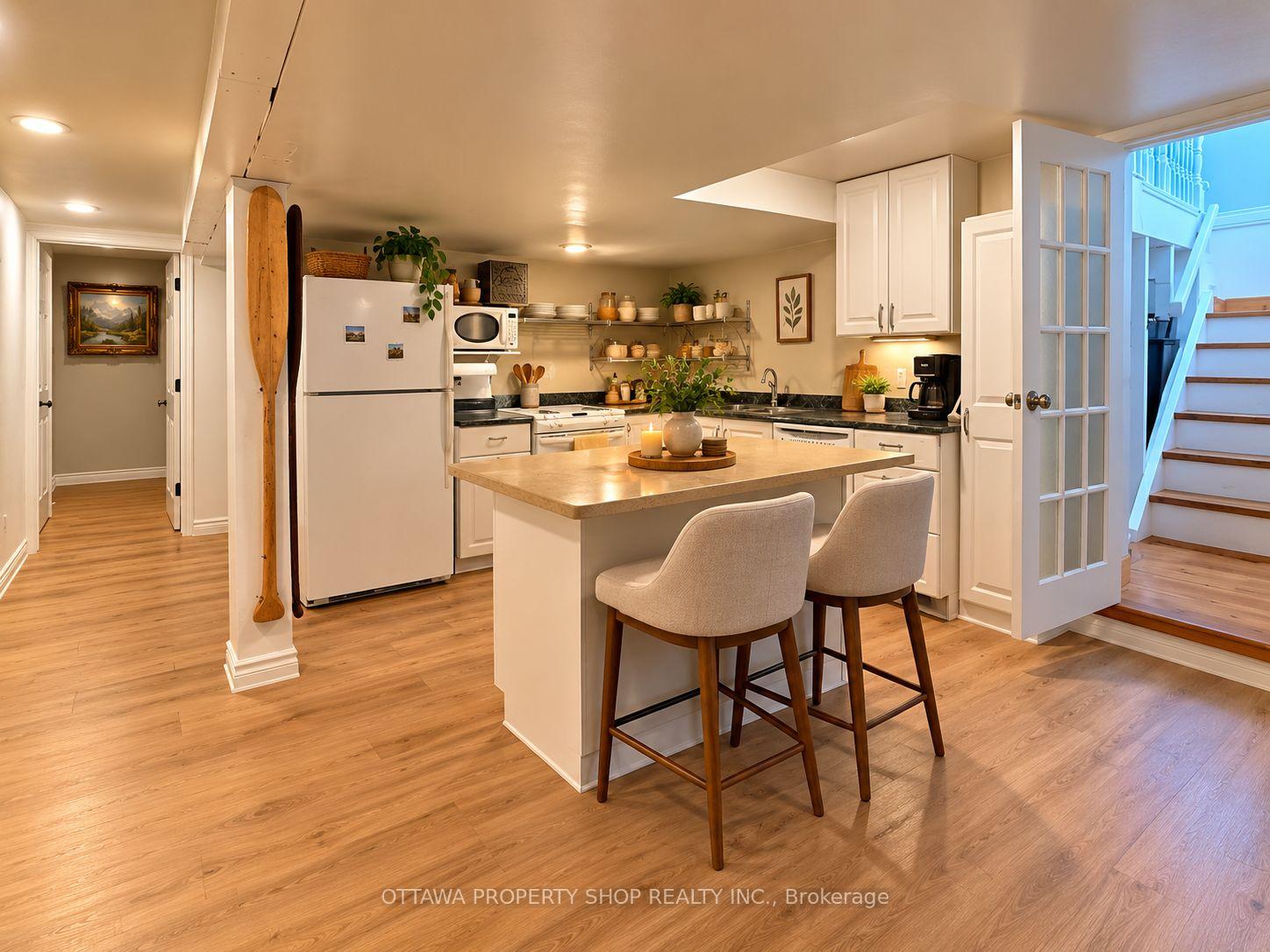 Photo 14 of 1465 Queensdale Avenue, Ottawa, Blossom Park/Kemp Park/Findlay Creek — HOMEH